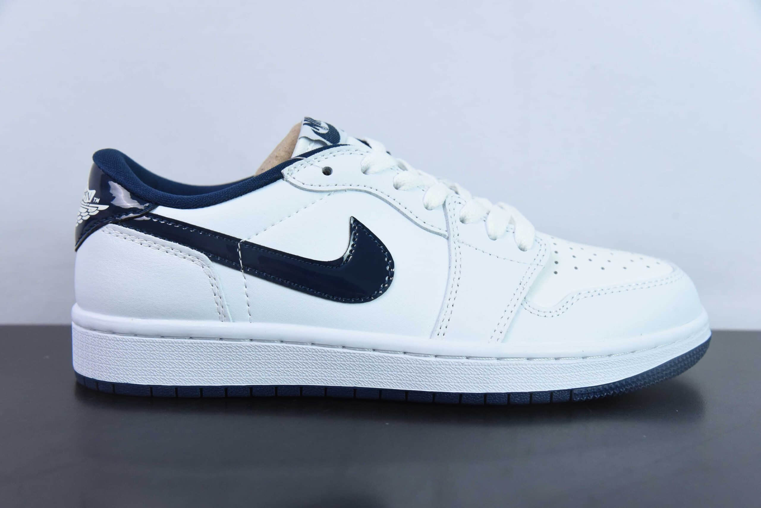 乔丹Air Jordan 1 Low 85 Metallic Blue AJ1 乔1金属白蓝低帮文化篮球鞋纯原版本 货号：FB9933-141