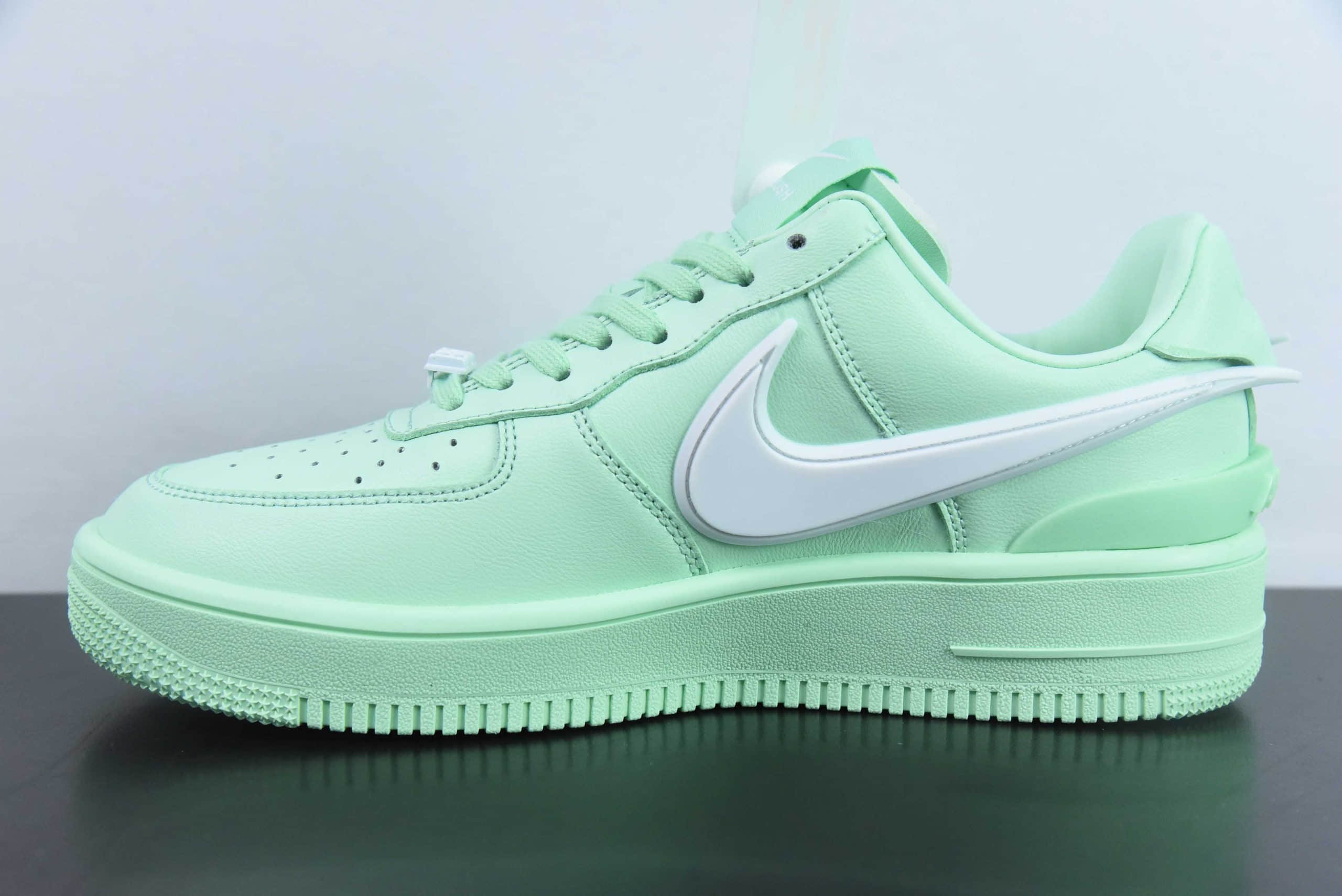 耐克Nike Ambush x Nk Air Force 1'07 Low Phantom 联名款荧光绿薄荷绿大勾空军一号低帮休闲板鞋纯原版本 货号：DV3464-200