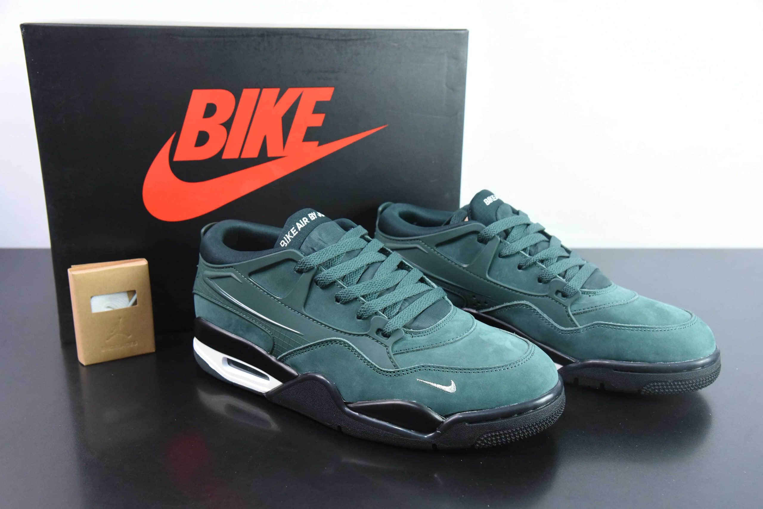 乔丹Nigel Sylvester x Jordan Air Jordan 4 RM “Fence Green” AJ4低帮复刻麂皮绿男子文化篮球鞋纯原版本 货号：HF4334-300
