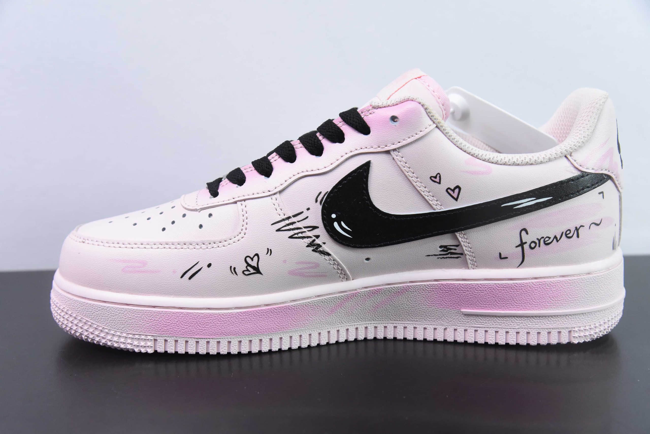 耐克Nike Air Force 1'07 Low七夕限定二次元主题彼岸情书桃粉喷绘空军一号低帮休闲板鞋纯原版本 货号：CW2288-111 