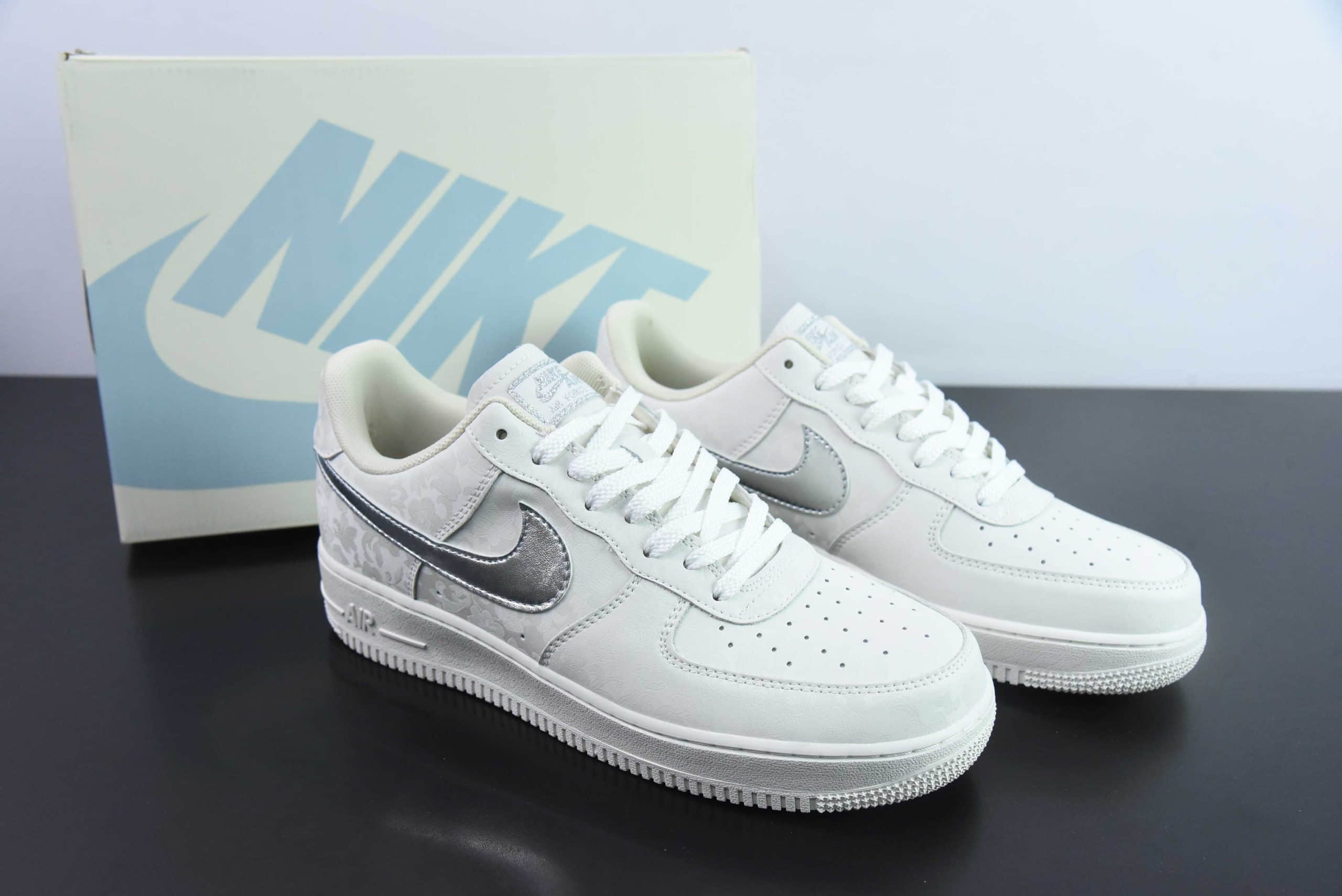 耐克Nike Air Force 1 Low 07 VIRGIL 灰银刺绣暗纹空军一号低帮休闲板鞋纯原版本 货号：AF2406-110