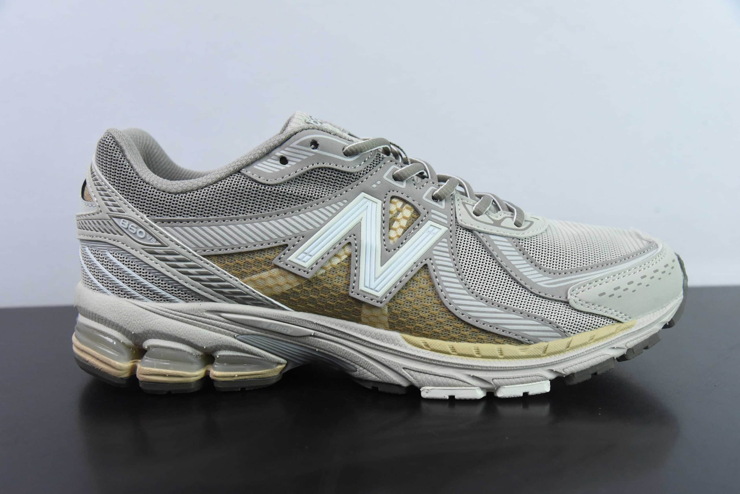 新百伦New Balance ML860系列沙漠黄复古老爹风休闲运动慢跑鞋纯原版本 货号：ML860KS2
