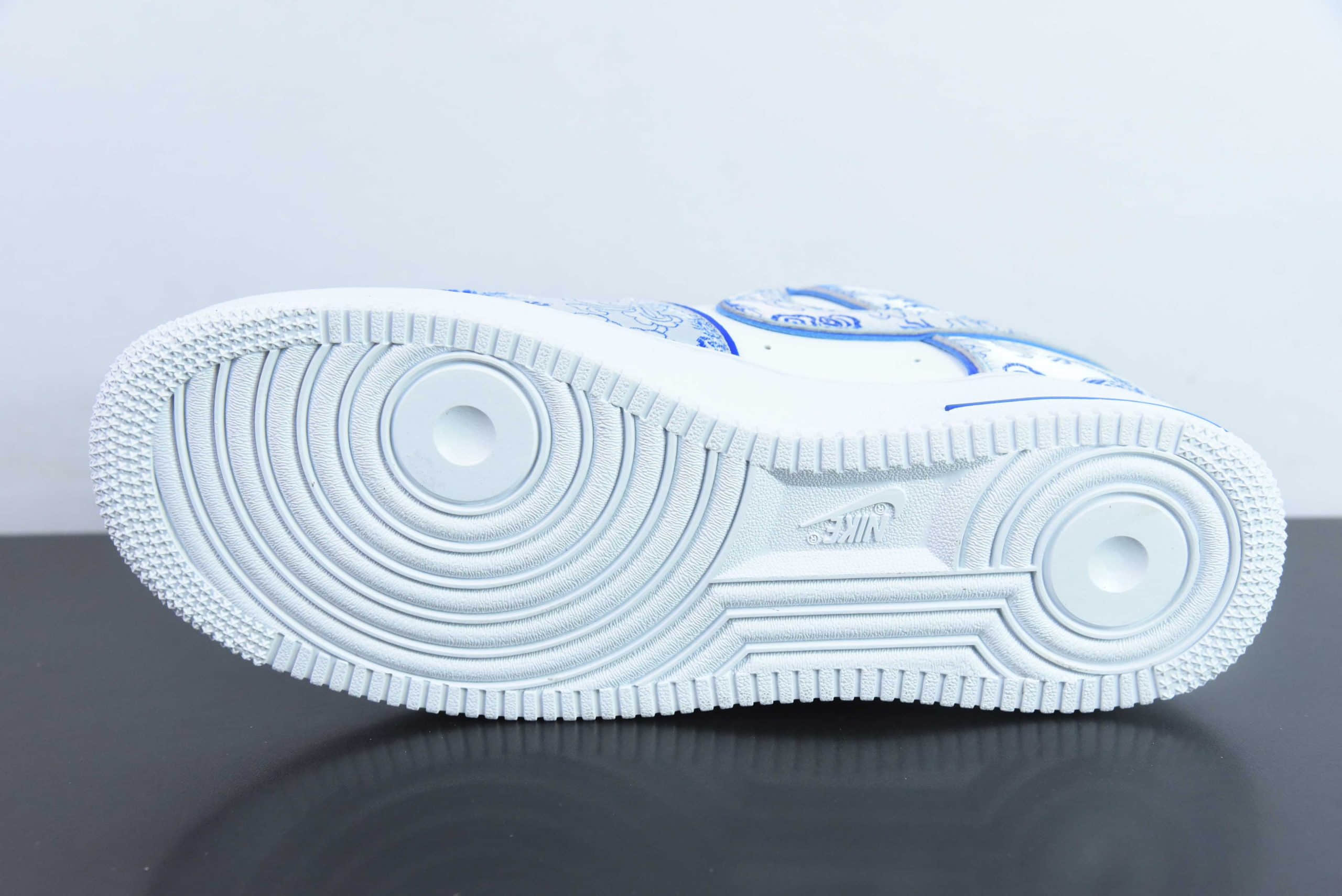 耐克Nike Air Force 1´07 Low青花瓷龙年限定空军一号低帮百搭休闲运动板鞋纯原版本 货号：CW2288-201