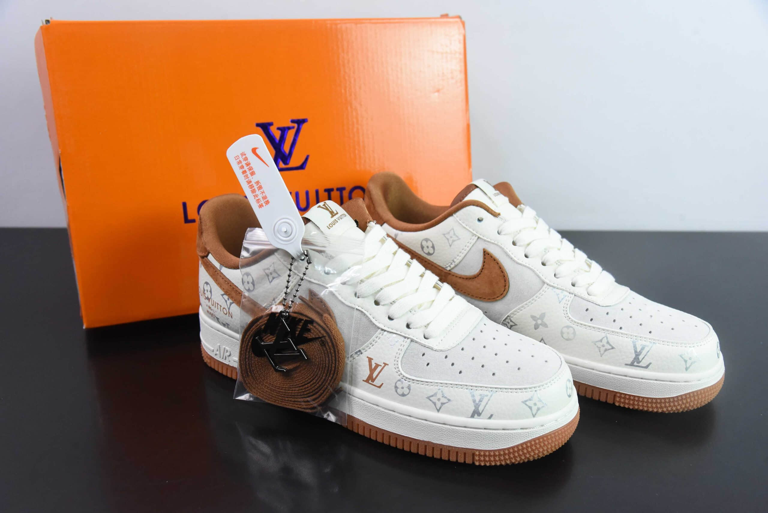 耐克Nike Air Force 1 AF1灰棕LV印花空军一号低帮休闲板鞋纯原版本 货号：CV1724-112