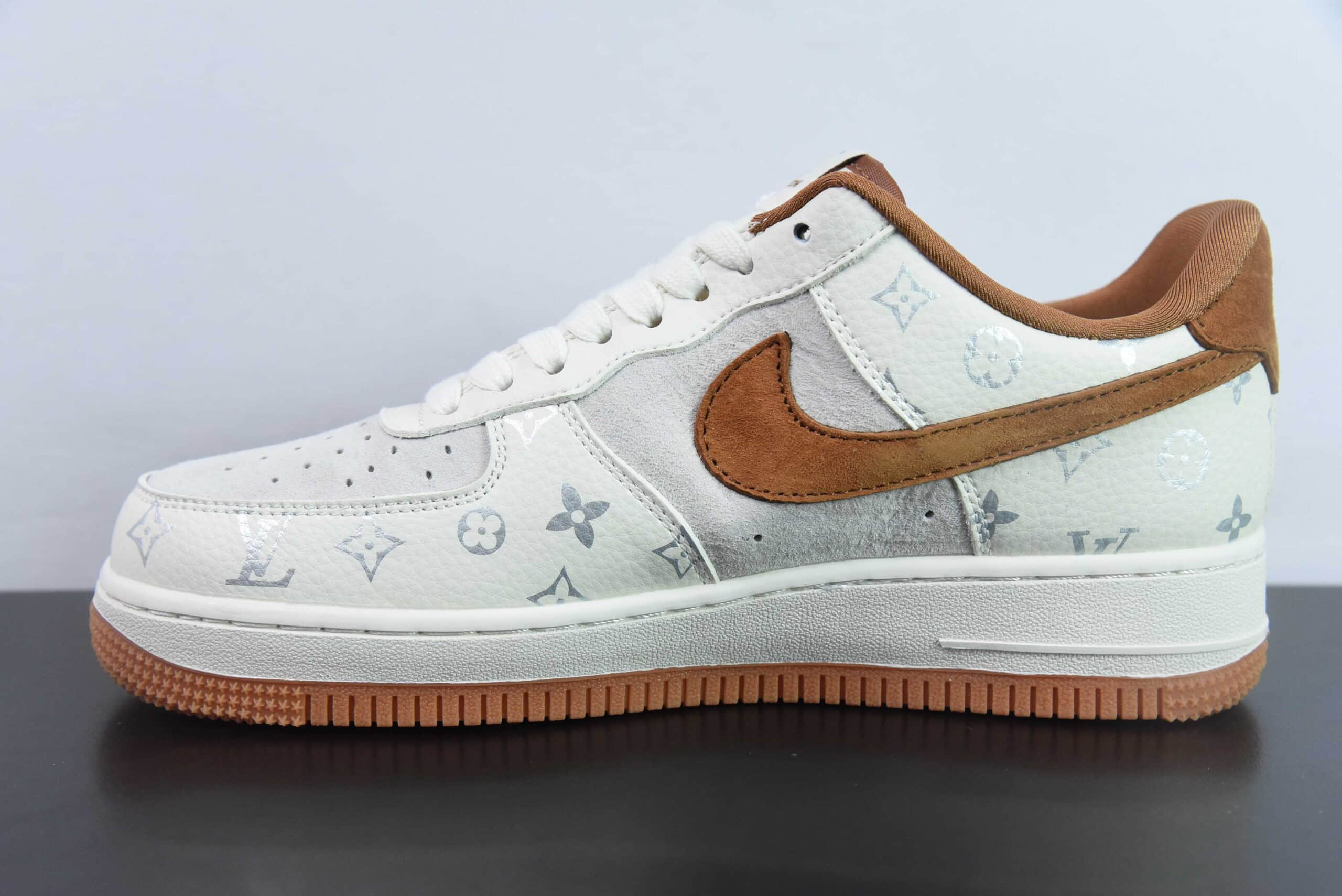 耐克Nike Air Force 1 AF1灰棕LV印花空军一号低帮休闲板鞋纯原版本 货号：CV1724-112
