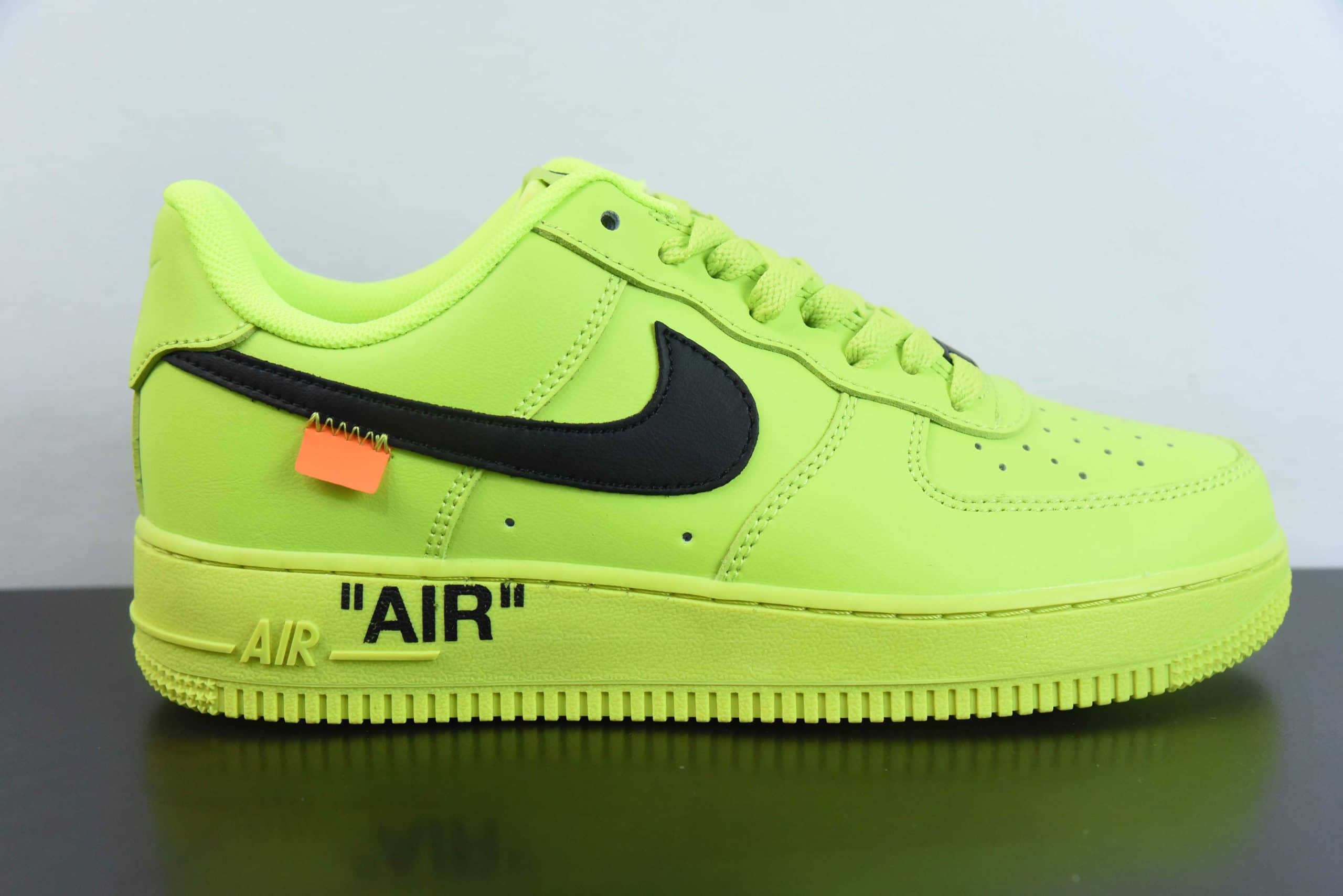 耐克Nike Air Force 1'07 Low Firefly Green萤光绿空军一号低帮休闲板鞋纯原版本 货号：FA2407-301