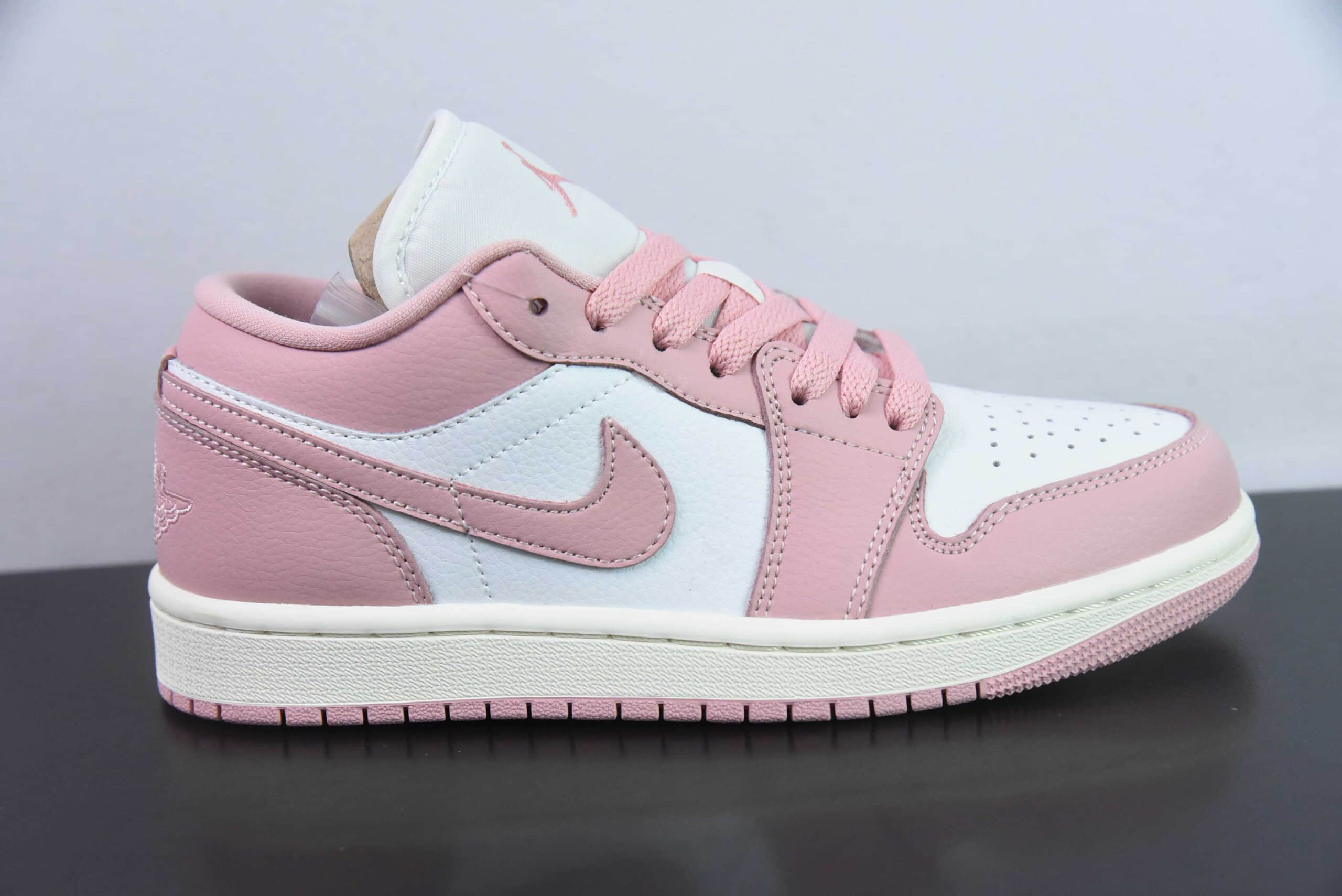 乔丹Air Jordan 1 Low AJ1乔1粉白色低帮文化休闲板鞋纯原版本 货号：DC0774-162 