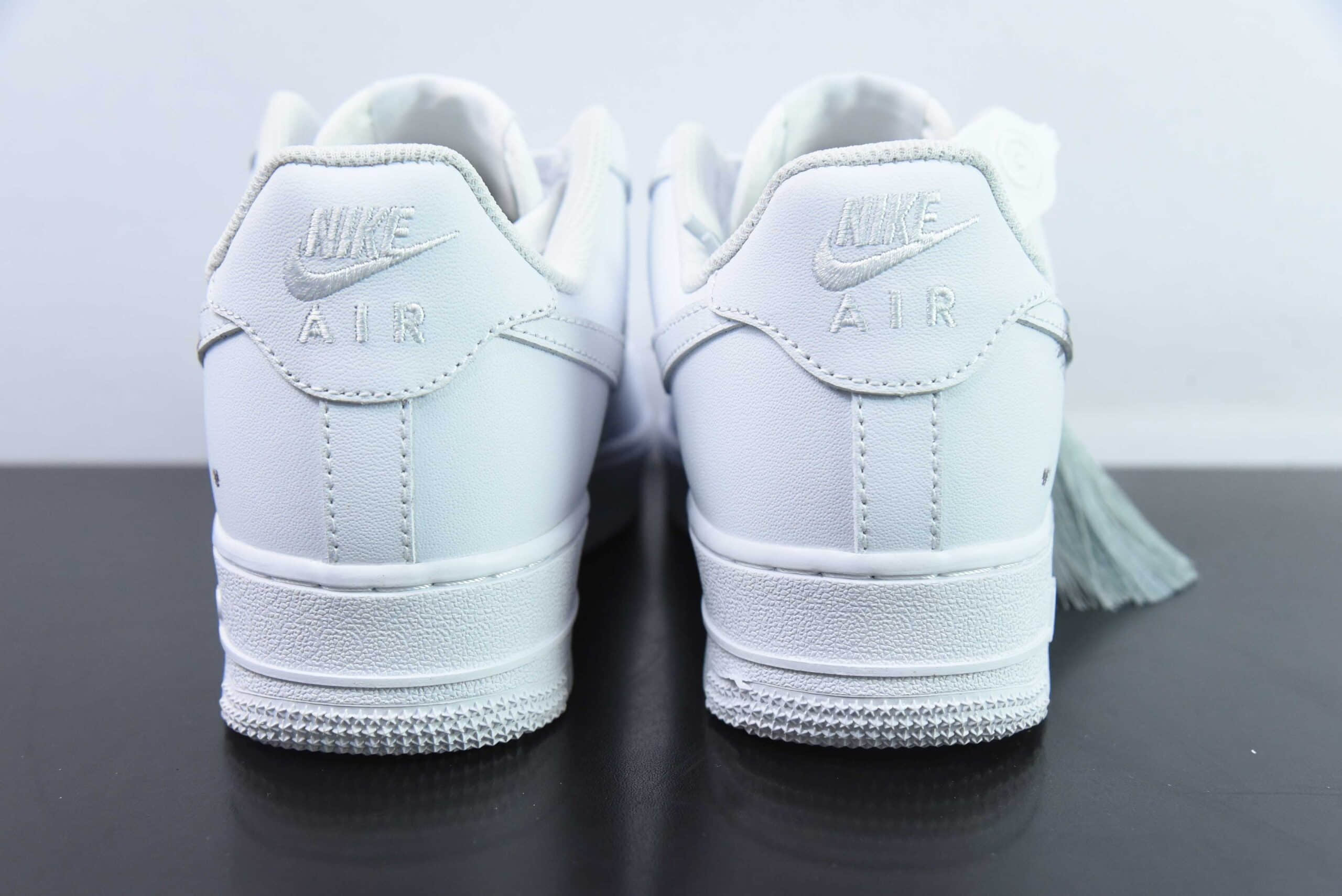 耐克Nike Air Force 1 Low 07 水墨画双钩空军一号低帮休闲板鞋纯原版本 货号：LL6976-521