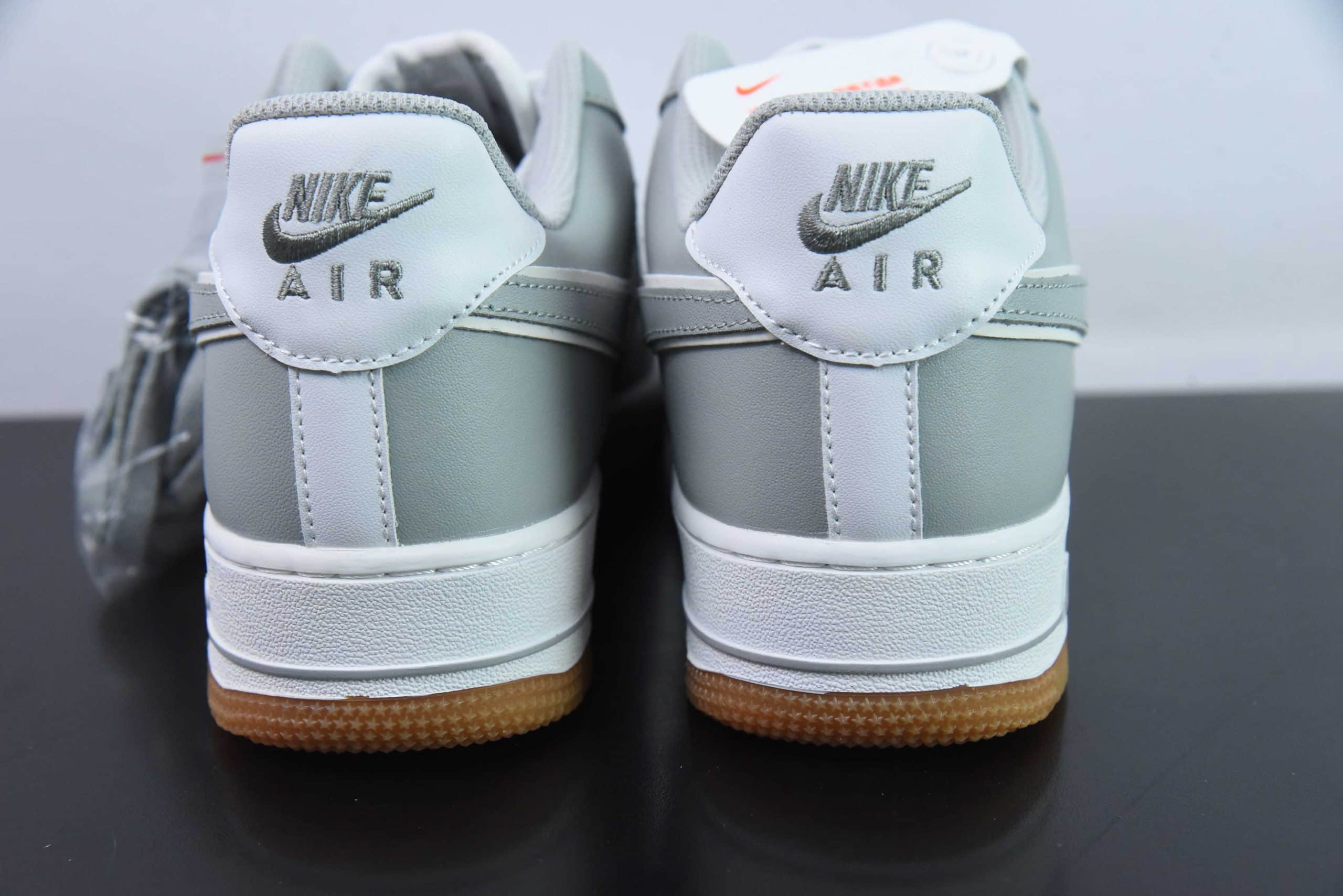 耐克NIke Air Force 1 ‘07 Low 灰白生胶空军一号低帮休闲板鞋纯原版本 货号：AW2296-001