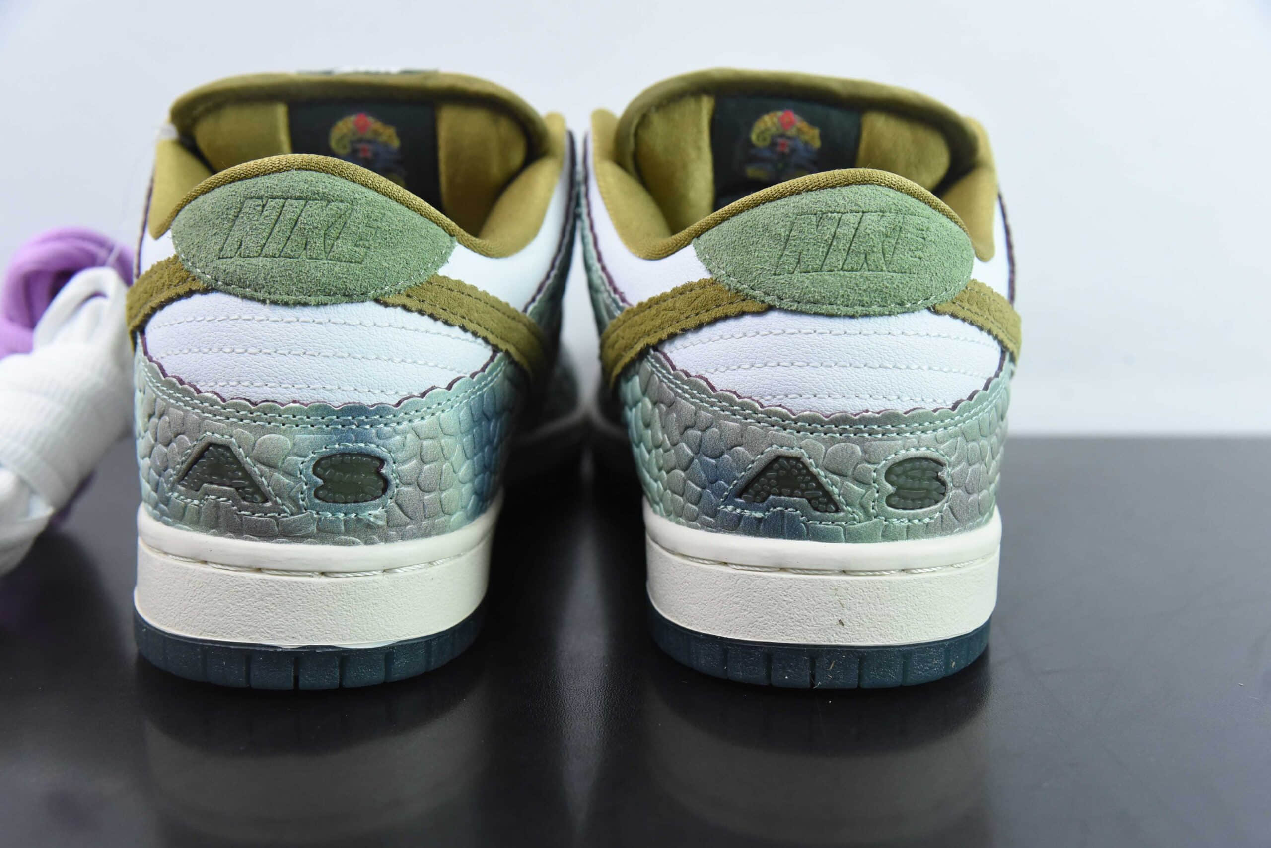 耐克Nike Alexis Sablone x NK SB Dunk Low AS联名款变色蜥蜴龙SB低帮休闲板鞋纯原版本 货号：HJ3386-300 