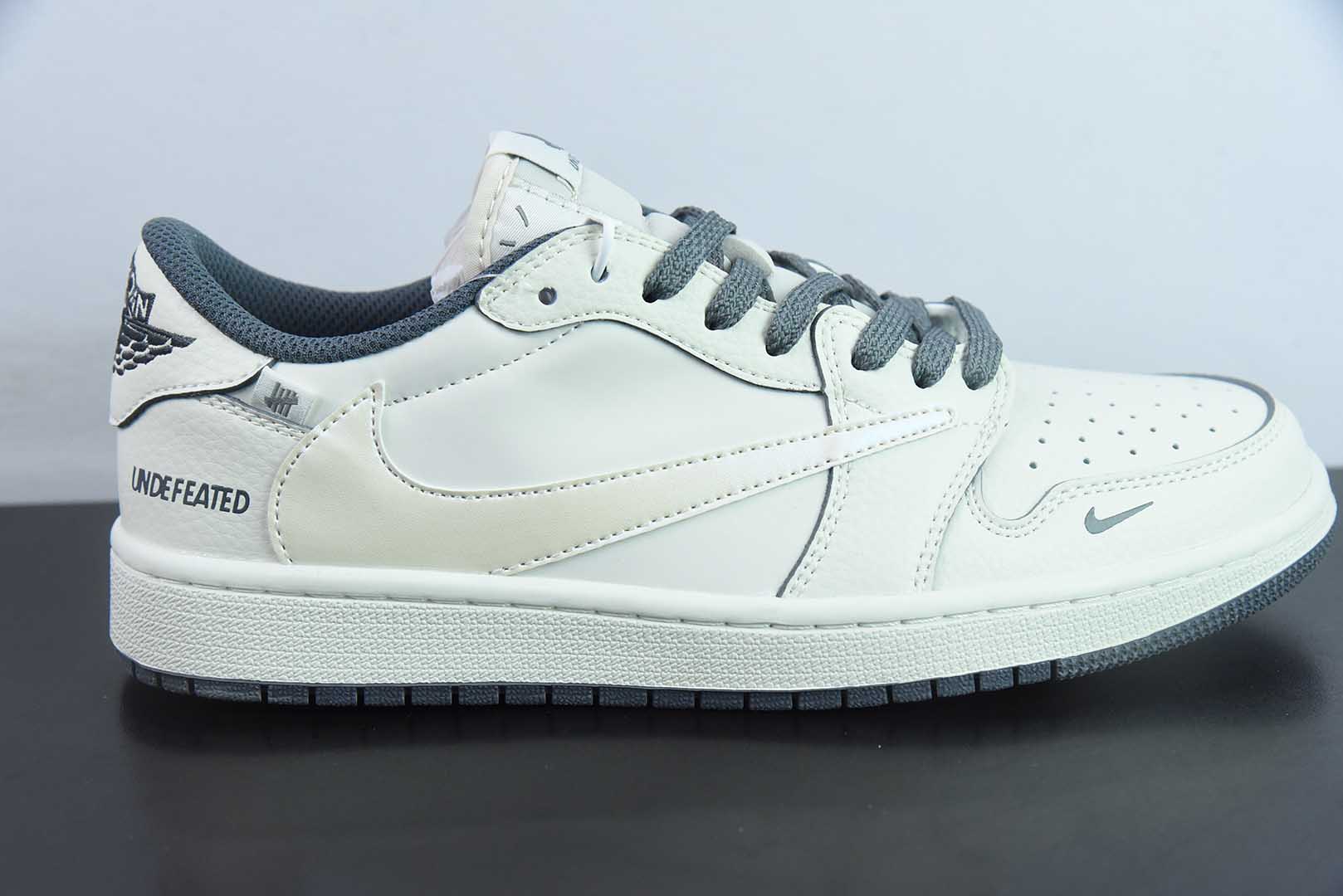 乔丹Travis Scott x Fragment Design x Jordan Air Jordan 1 Low OG SP AJ1 UN联名米白灰底低帮文化休闲板鞋纯原版本 货号：DM7866-018