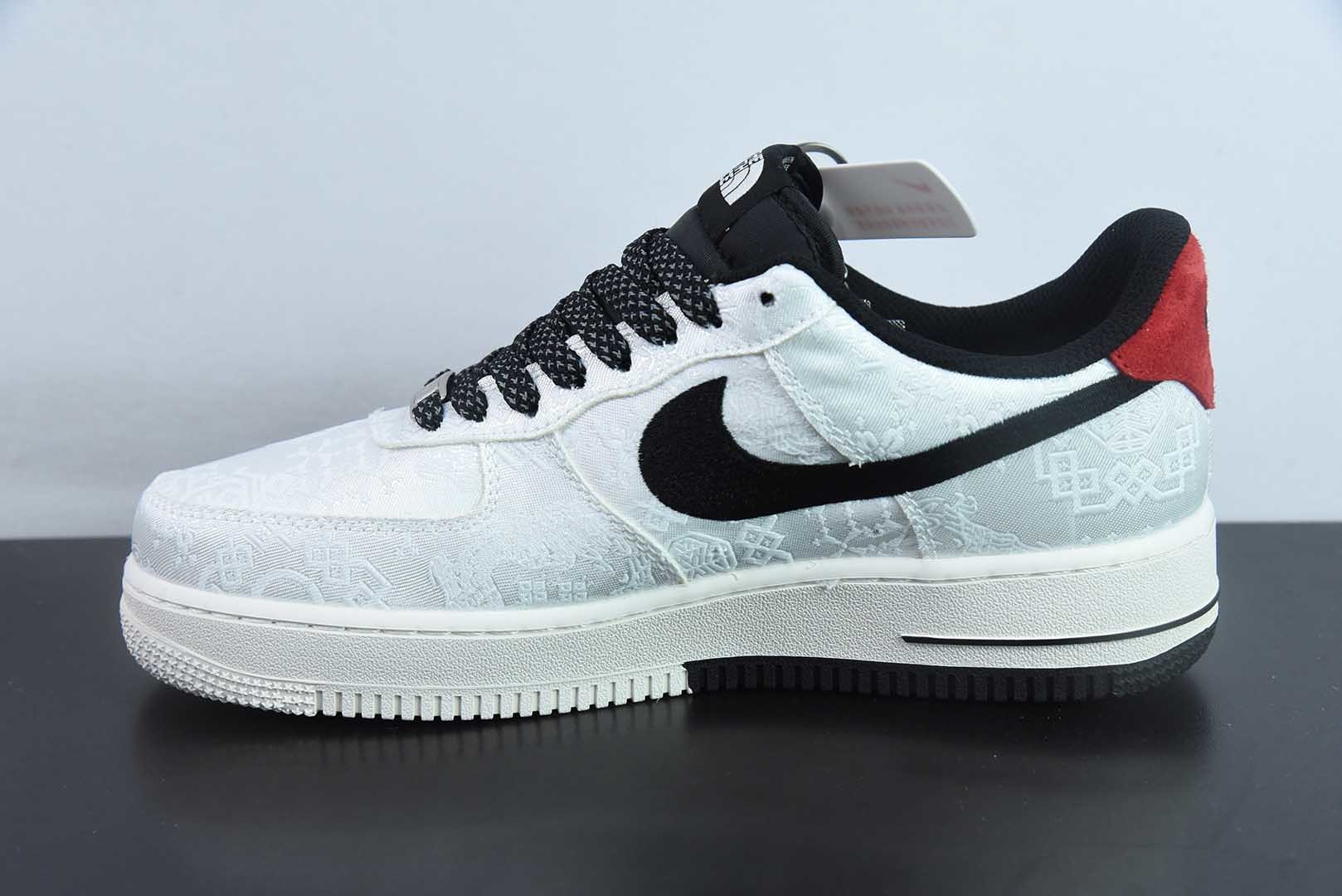 耐克Nike Air Force 1'07 Low 北面陈冠希联名双拼白丝绸空军一号低帮休闲板鞋纯原版本 货号：DM6868-054