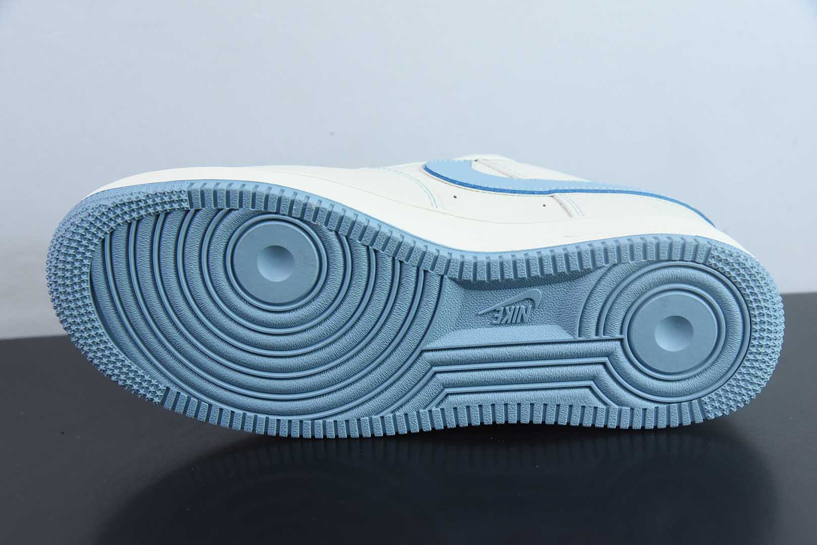 耐克Nike Air Force 1 Low 07 x Stussy 斯图西联名白蓝小勾空军一号低帮休闲板鞋纯原版本 货号：KK1988-090