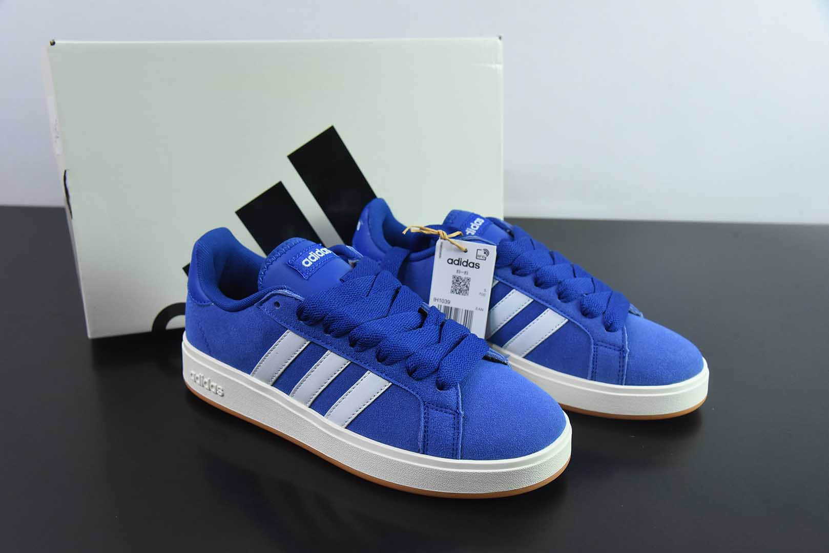 阿迪达斯Adidas GRAND COURTBEAT Base 00S 蓝白麂皮休闲耐磨低帮板鞋纯原版本 货号： IH1039