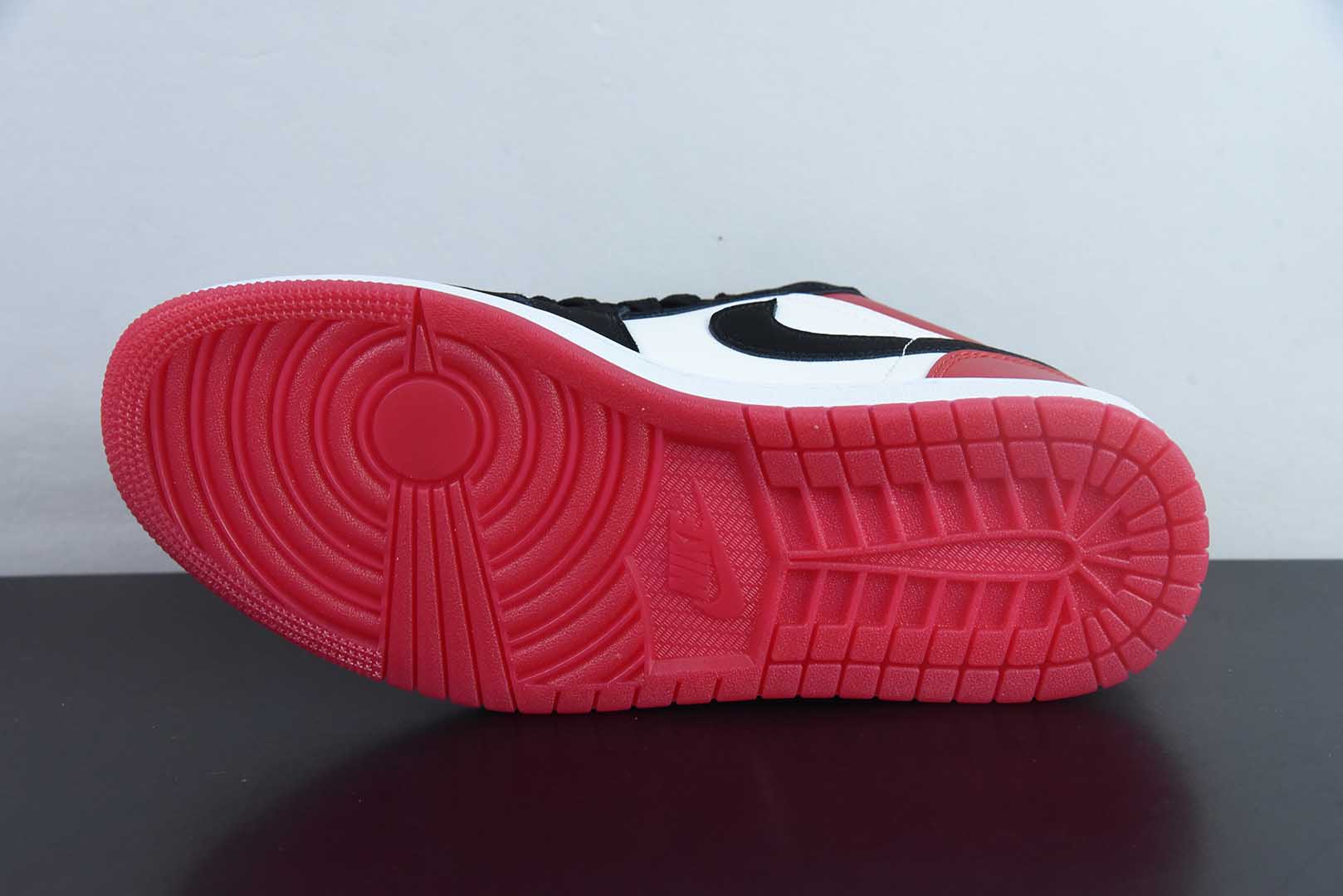 乔丹Air Jordan AJ1 Low黑红黑脚趾低帮复古文化篮球鞋纯原版本 货号：IB8971 - 106