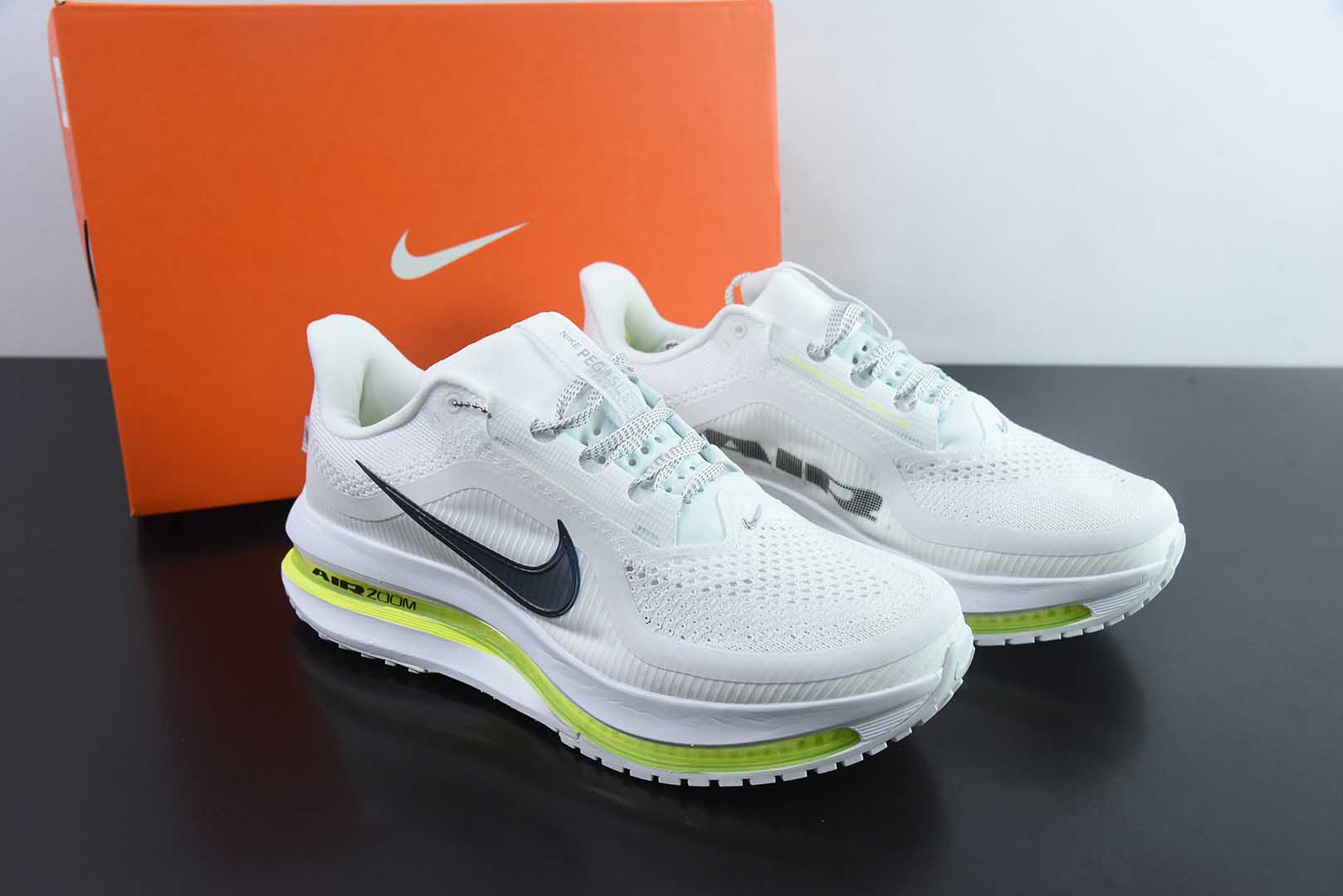 耐克Nike Air Zoom Pegasus Premium 耐克白绿网面全掌气垫缓震跑鞋纯原版本 货号：HQ2593 - 601
