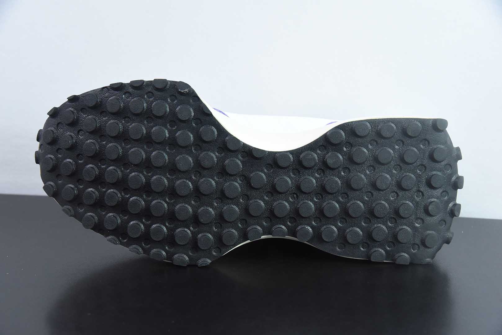 新百伦New Balance MS327系列黑白紫复古休闲运动慢跑鞋纯原版本 货号：MS327FE-2