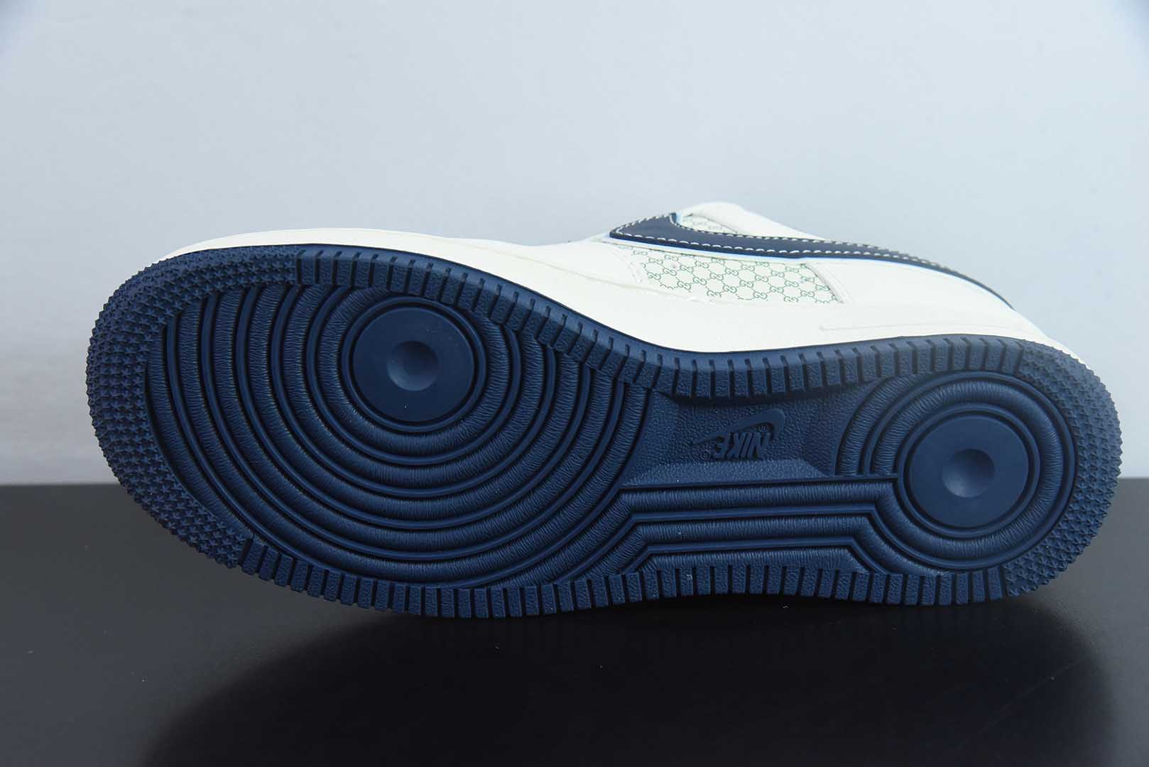耐克Nike Air Force 1'07 Low 古驰联名花纹蓝勾空军一号低帮休闲板鞋纯原版本 货号：XS1958-564