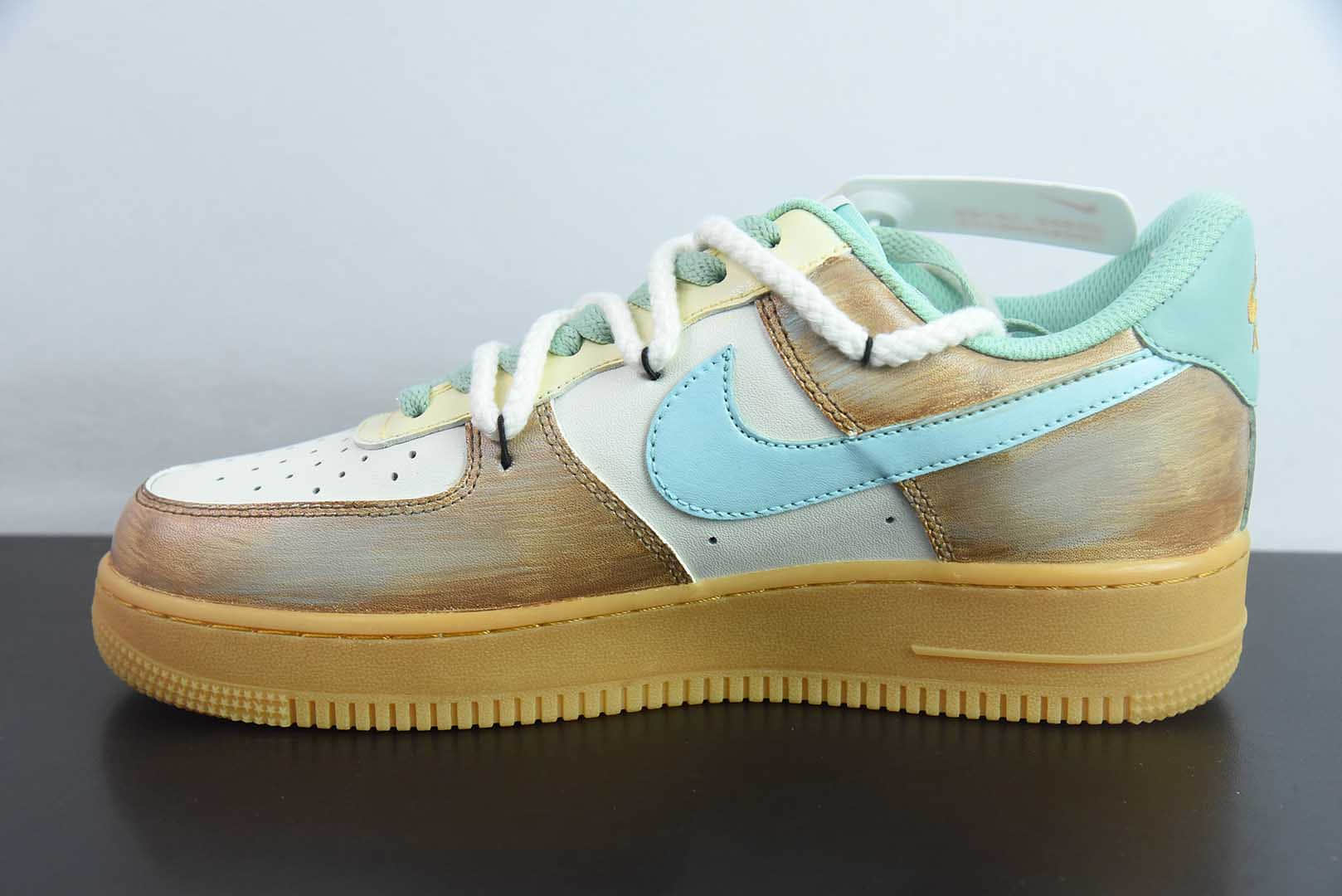 耐克Nike Air Force 1'07 Low Mint Bubble 手绘涂鸦薄荷气泡空军一号低帮休闲板鞋纯原版本 货号：XC2351-505