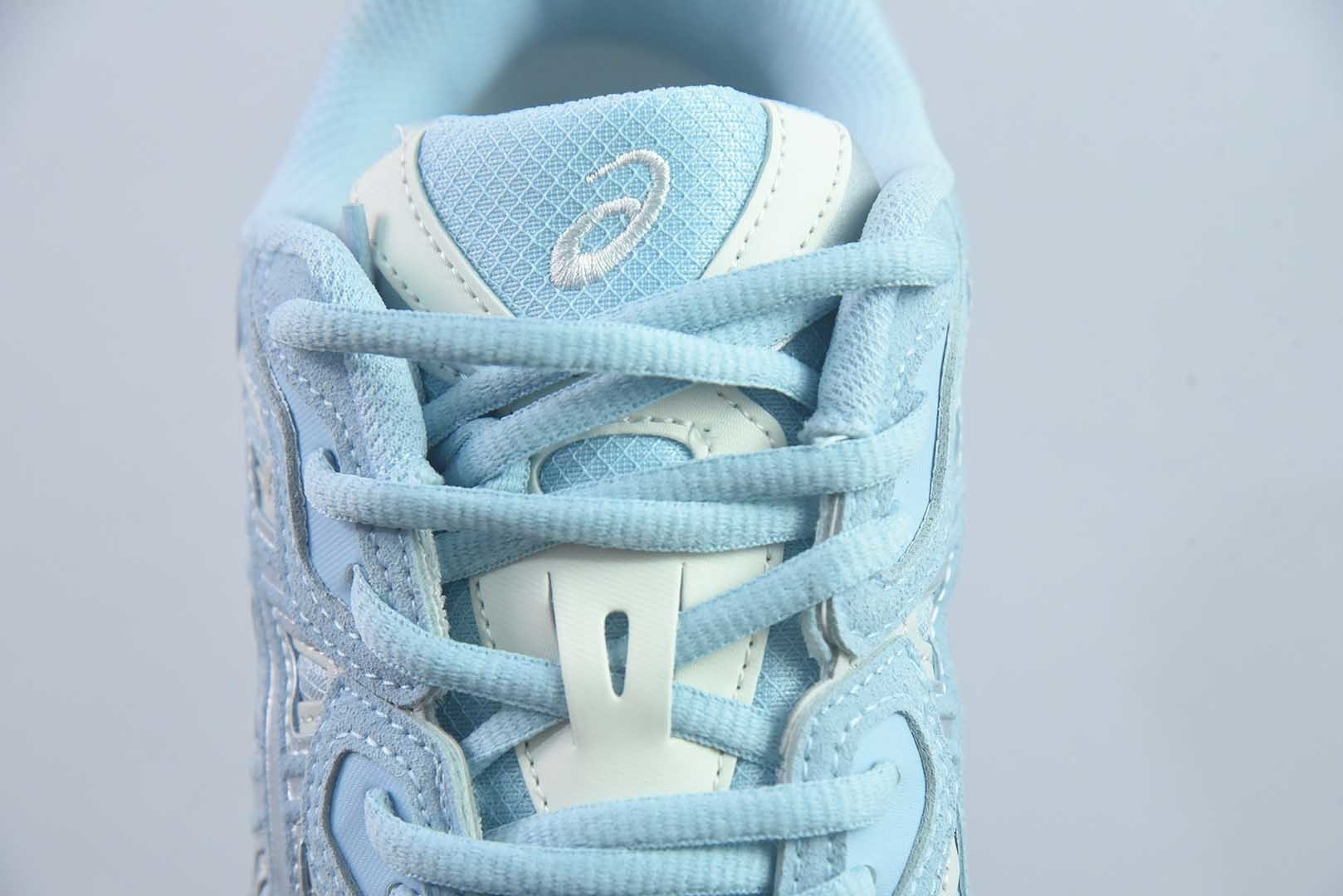 ASICS GEL-NYC 亚瑟士 透气网眼鞋面 配合部分合成革材质 采用全新AHAR 纯原版本 货号：1203A739-401 实拍细节图