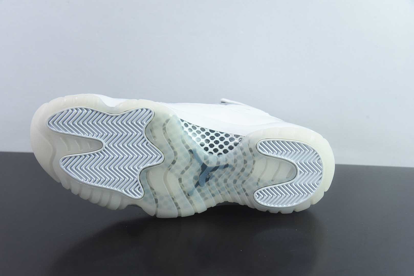 乔丹 Air Jordan Comme des Garçons x 11 CDG SO AJ11乔11 CDG联名 男子 白色文化篮球鞋 IV7639-100 纯原版本 货号：IV7639-100 实拍细节图