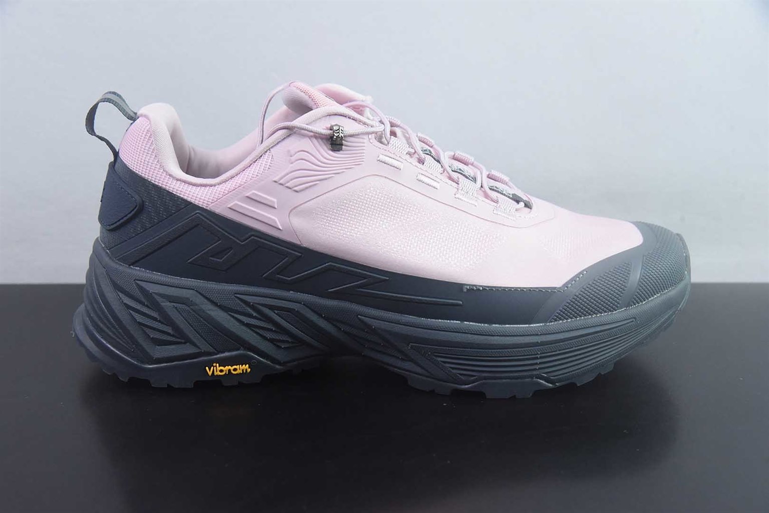 可隆 KOLON SPORT MOVE ALPHA lite 耐磨透气轻便 粉色低帮徒步鞋 纯原版本 货号:LUFH6MN040 实拍细节图