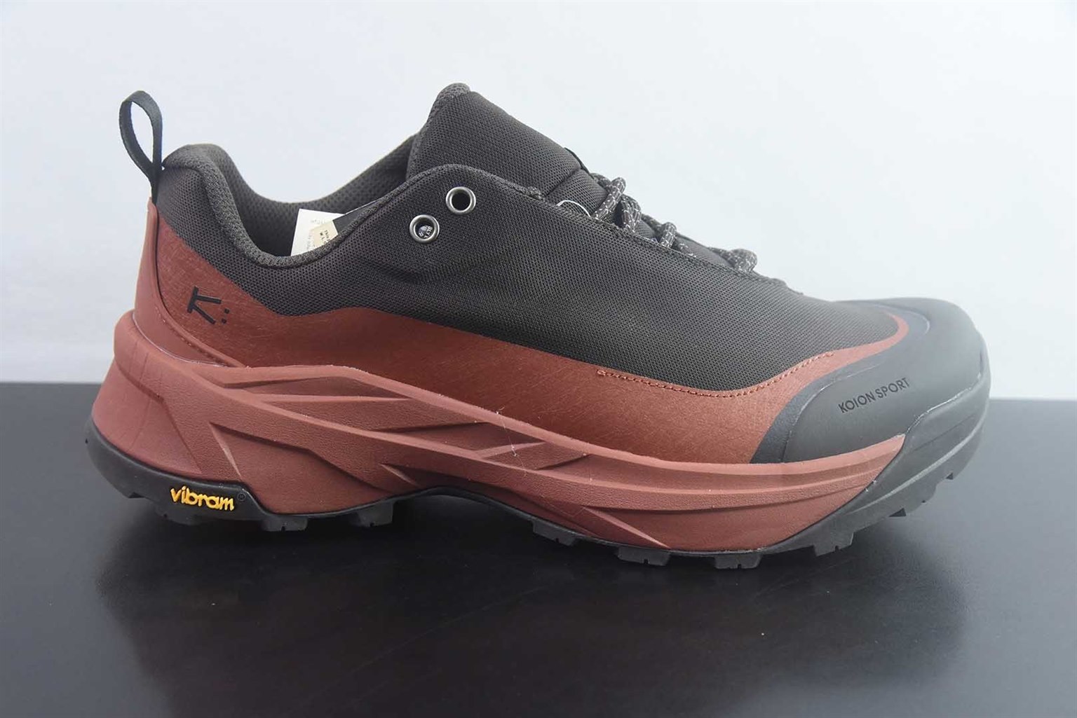 可隆 KOLON SPORT MA APPROACH NL 3.0 黑红低帮徒步鞋 纯原版本 货号:LUFH6WNY04-DN 实拍细节图
