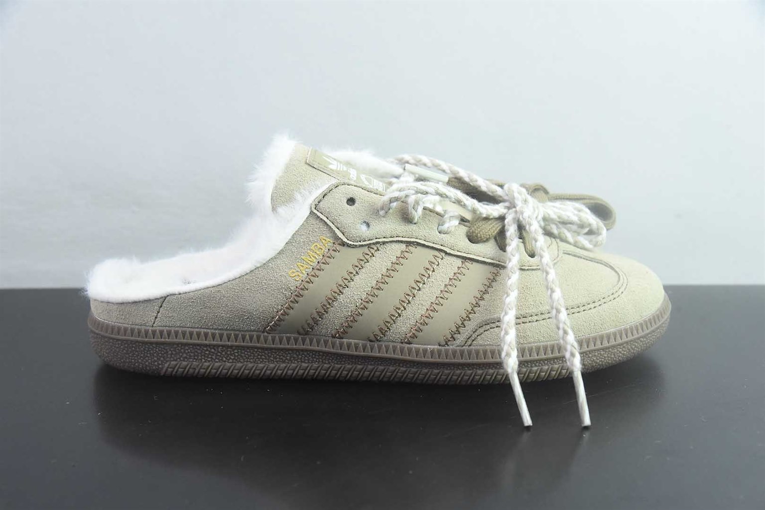 阿迪达斯 Adidas Samba OG Mule 阿迪三叶草休闲加绒一脚蹬半拖 卡其 纯原版本 货号:HP5055 实拍细节图