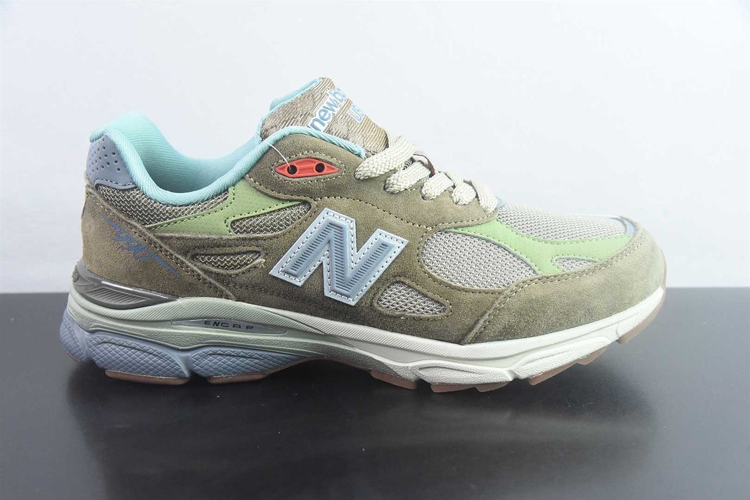 新百伦 New Balance 990v3 x Bodega 联名 复古 棕色跑鞋 纯原版本 货号:M990BD3 实拍细节图