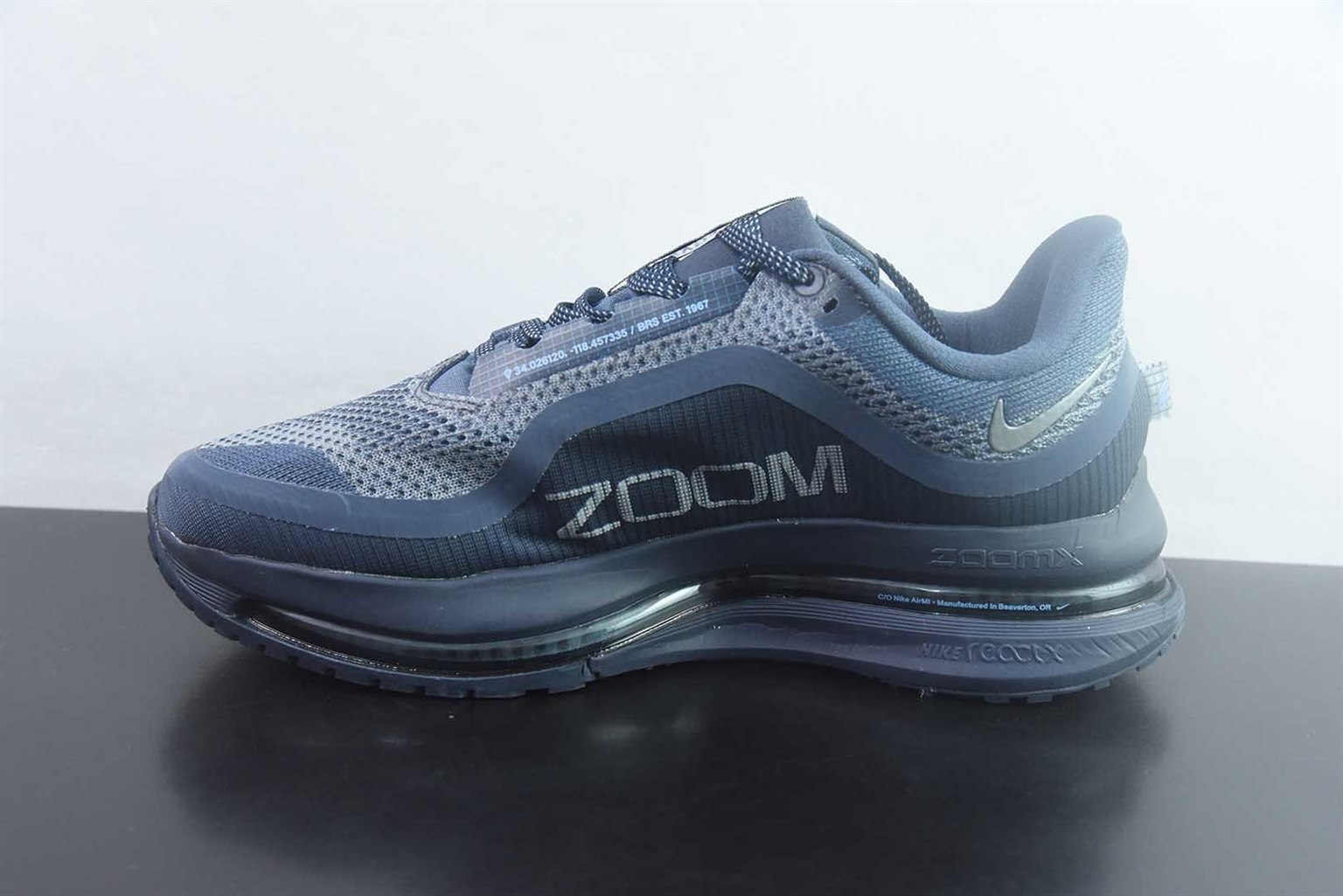 耐克 Nike Pegasus Premium 飞马全掌气垫跑步 蓝灰运动鞋 纯原版本 货号:HQ2592-405 实拍细节图