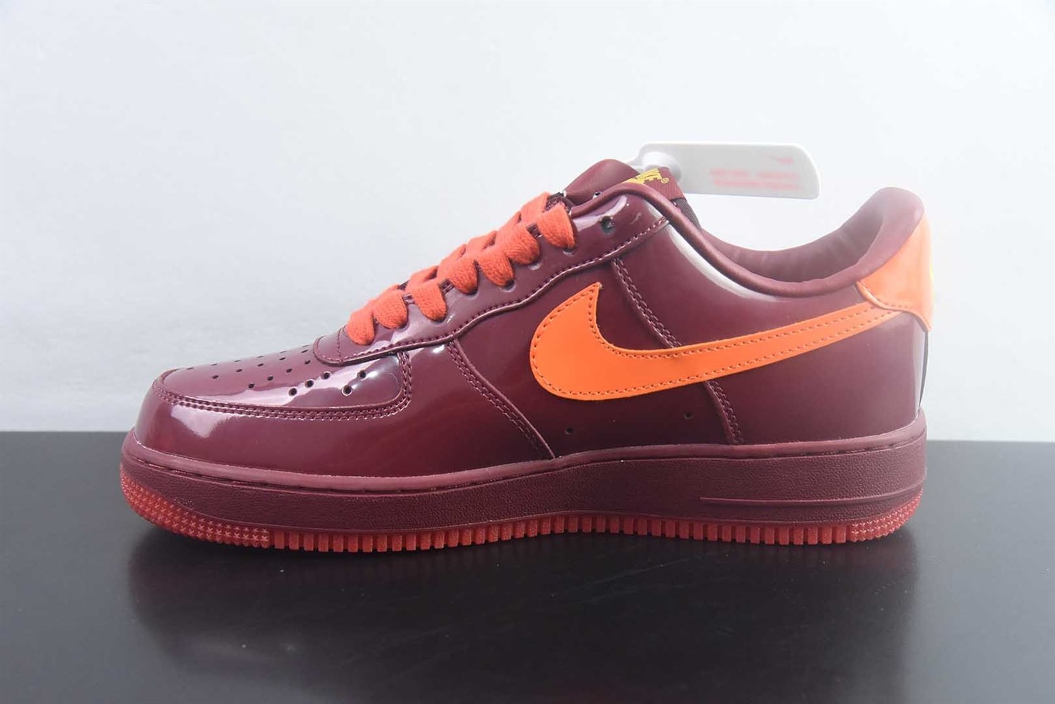 耐克 Nike Air Force 1 Patent Pack 红色 纯原版本 货号：IO4489-601 实拍细节图