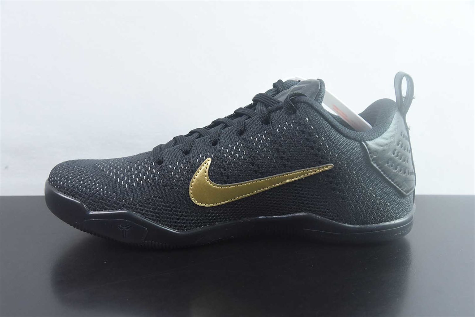 耐克 Nike Kobe 11 Elite Low Protro Fade To Black 黑金低帮篮球鞋 纯原版本 货号:IM4260-001 实拍细节图