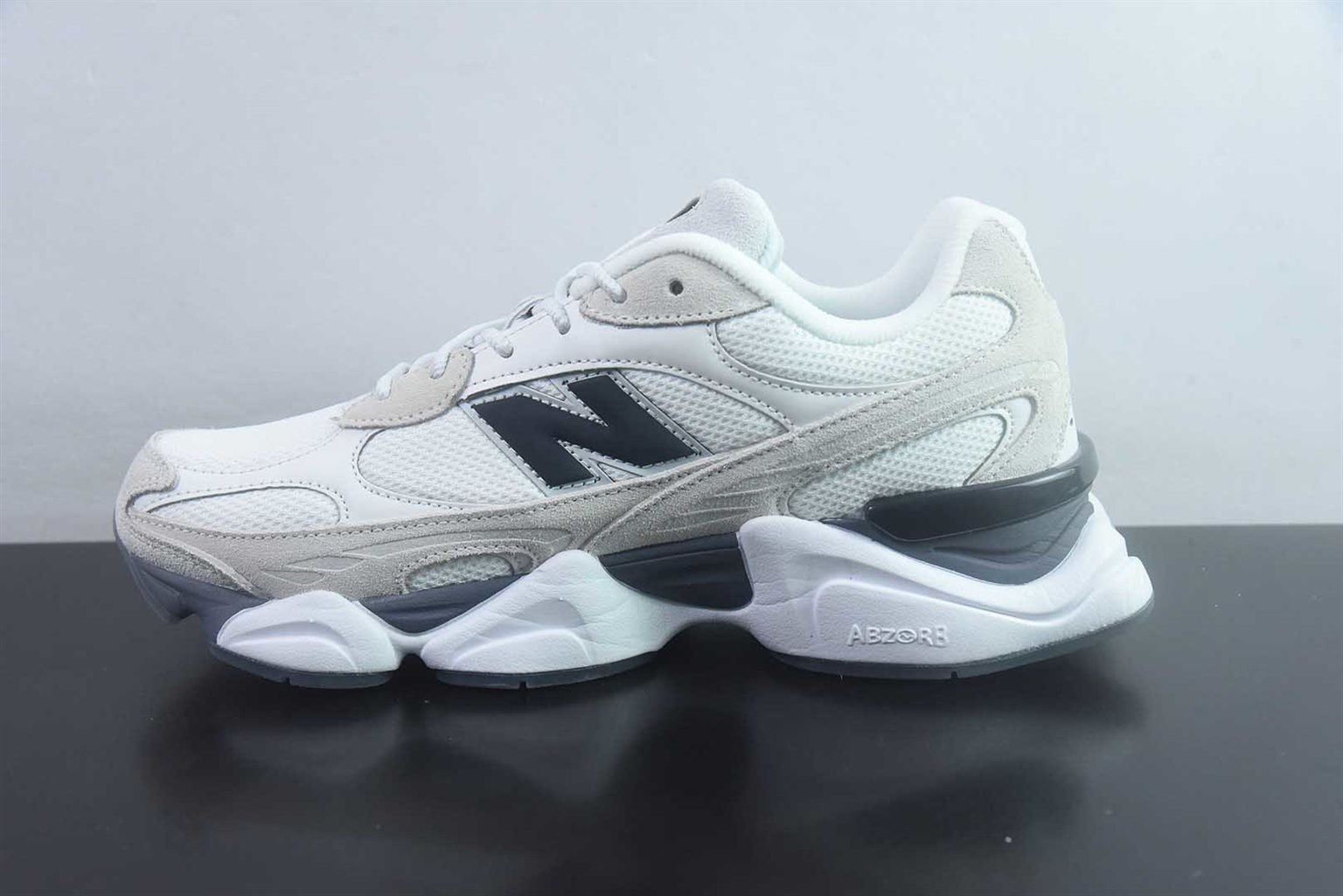 新百伦 New Balance NB9060 灰色 纯原版本 货号:U90608OL 实拍细节图