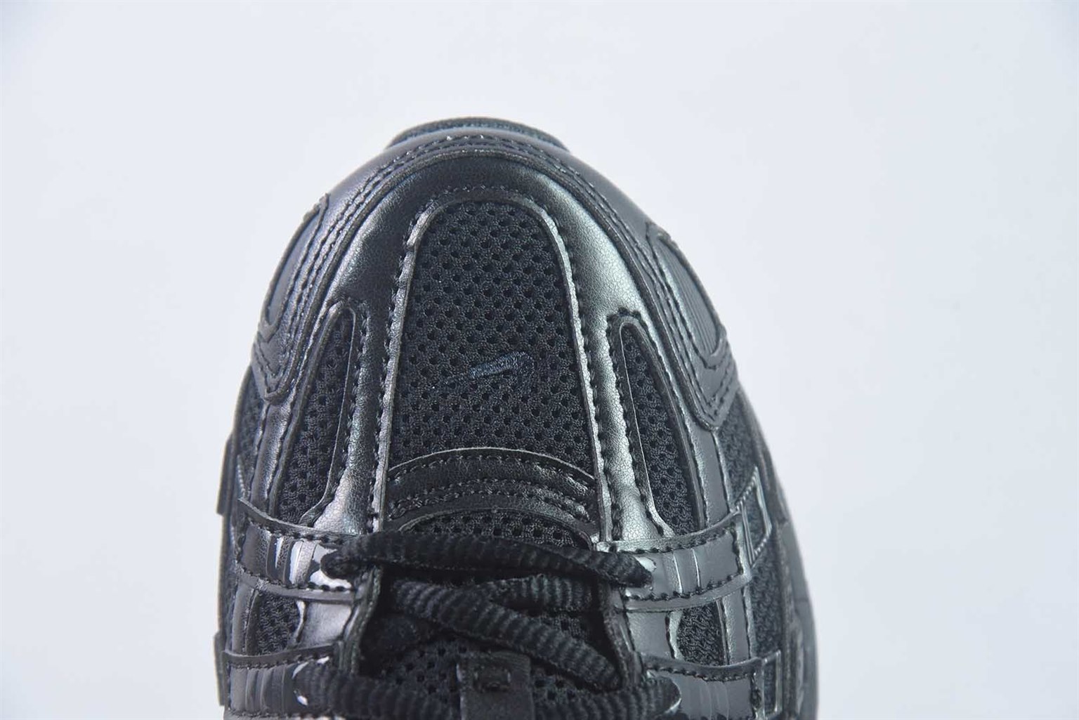 耐克 Nike CS P-6000 系列低帮复古老爹风休闲运动舒适 黑色慢跑鞋 纯原版本 货号：CD6404-002 实拍细节图