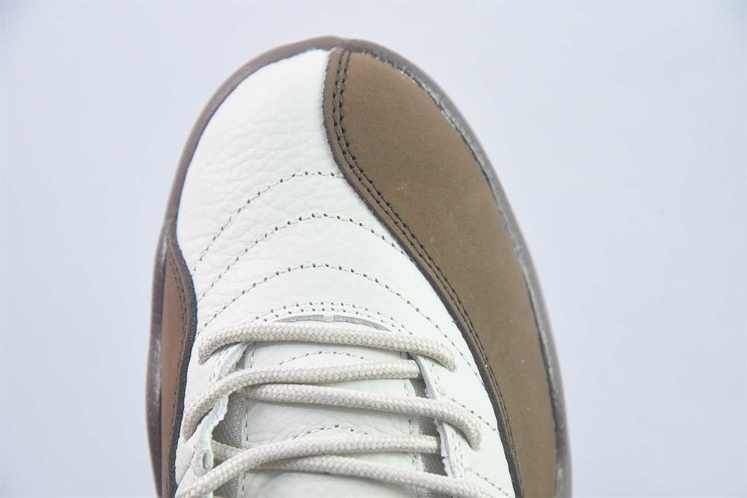 乔丹 Air Jordan 12 Retro Fireside 篝火 米棕低帮篮球鞋 纯原版本 货号：CT8013-105 实拍细节图