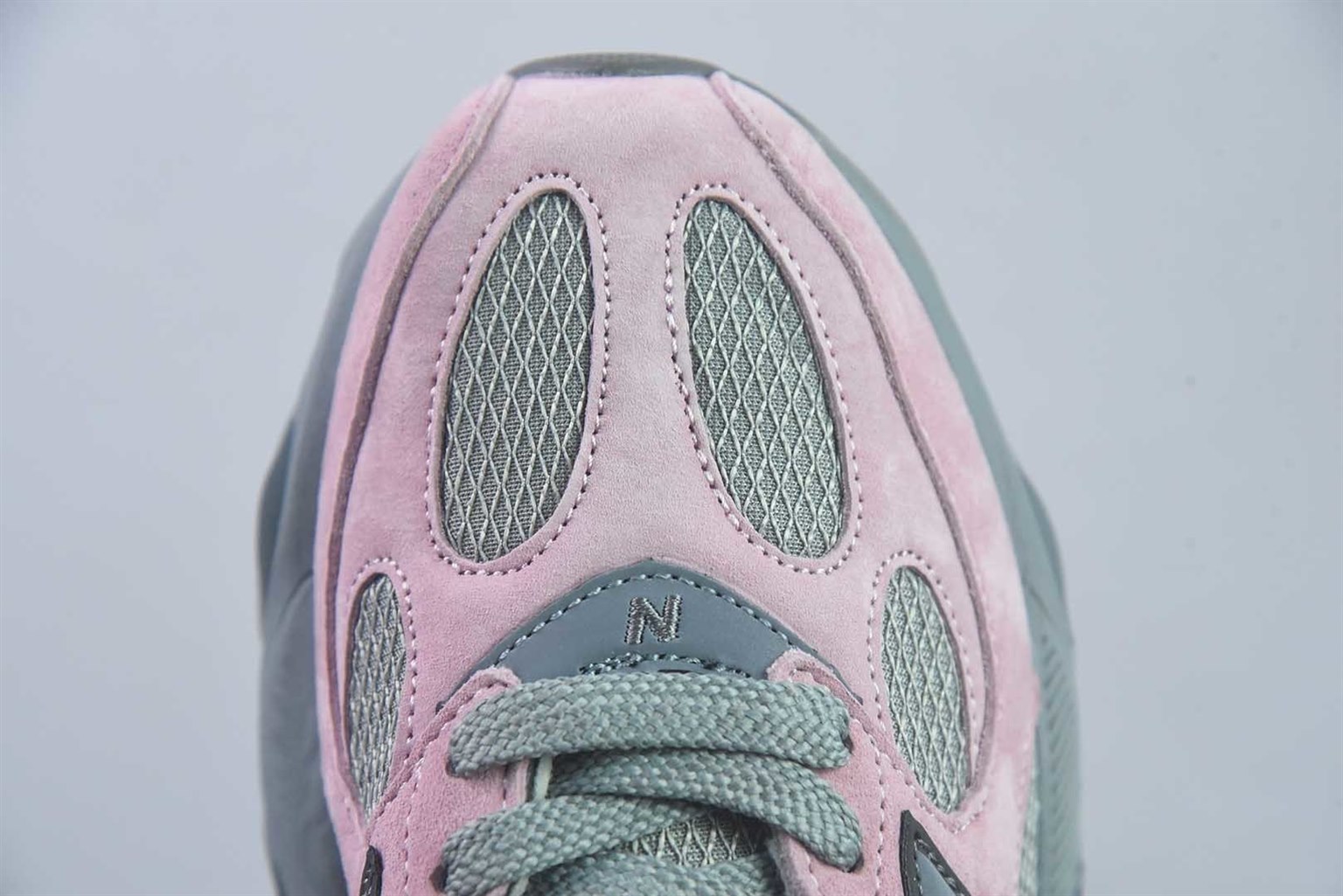 新百伦 New Balance NB983 美式复古 粉灰跑步鞋 纯原版本 货号:U983SO 实拍细节图