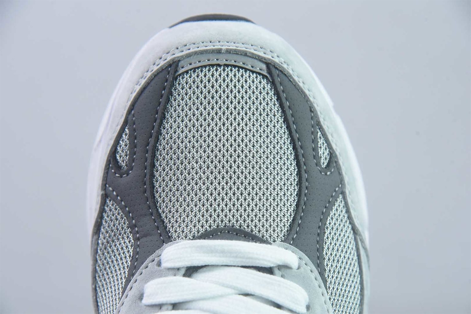 新百伦 New Balance 990v3 Made in USA 复古 灰色跑鞋 纯原版本 货号:M990VS3 实拍细节图