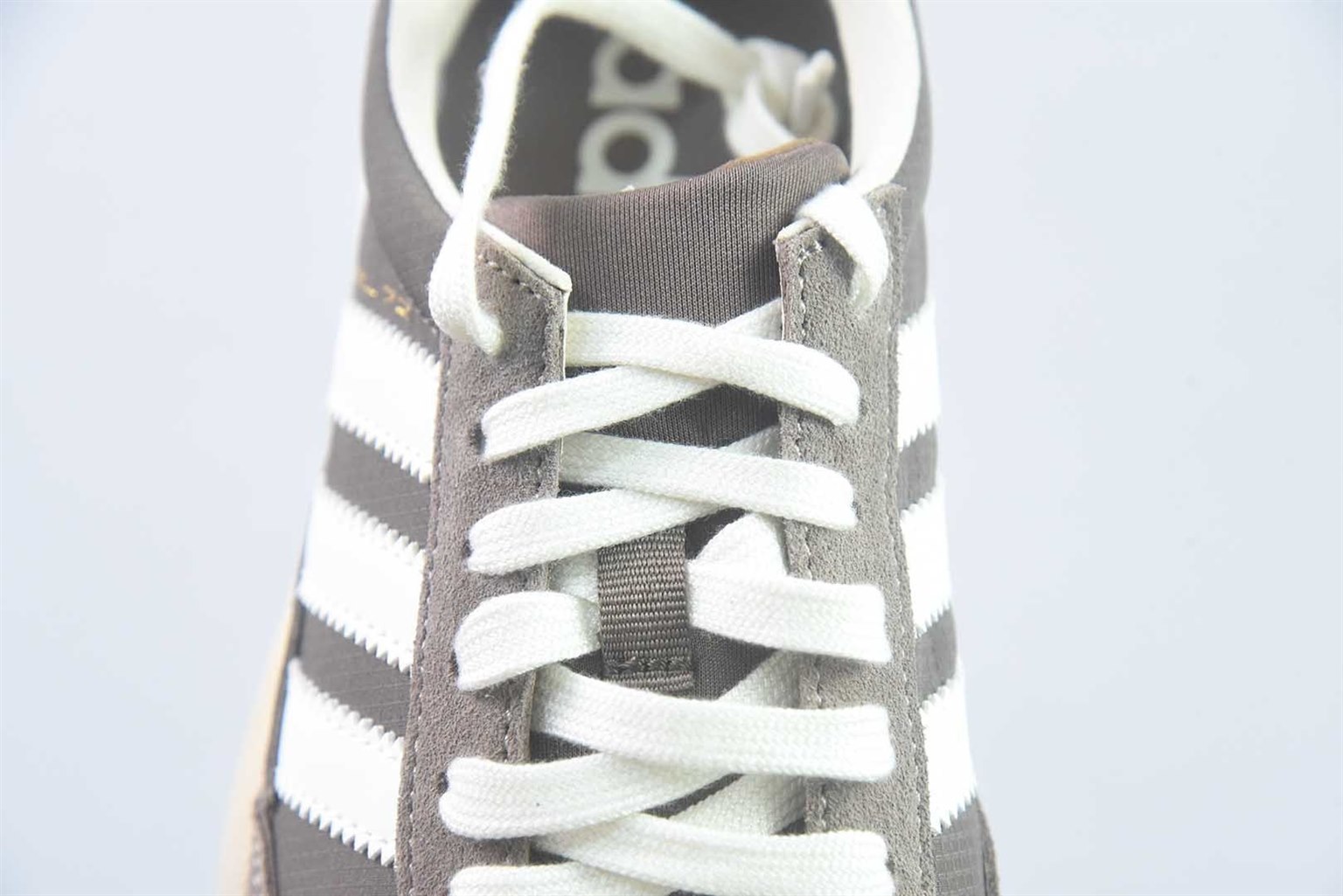 阿迪达斯 Adidas Adizero Pro Evo SL 72 舒适百搭 低帮 休闲 灰色跑步鞋 纯原版本 货号:KK3071 实拍细节图
