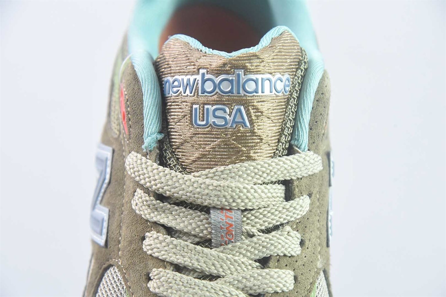 新百伦 New Balance 990v3 x Bodega 联名 复古 棕色跑鞋 纯原版本 货号:M990BD3 实拍细节图