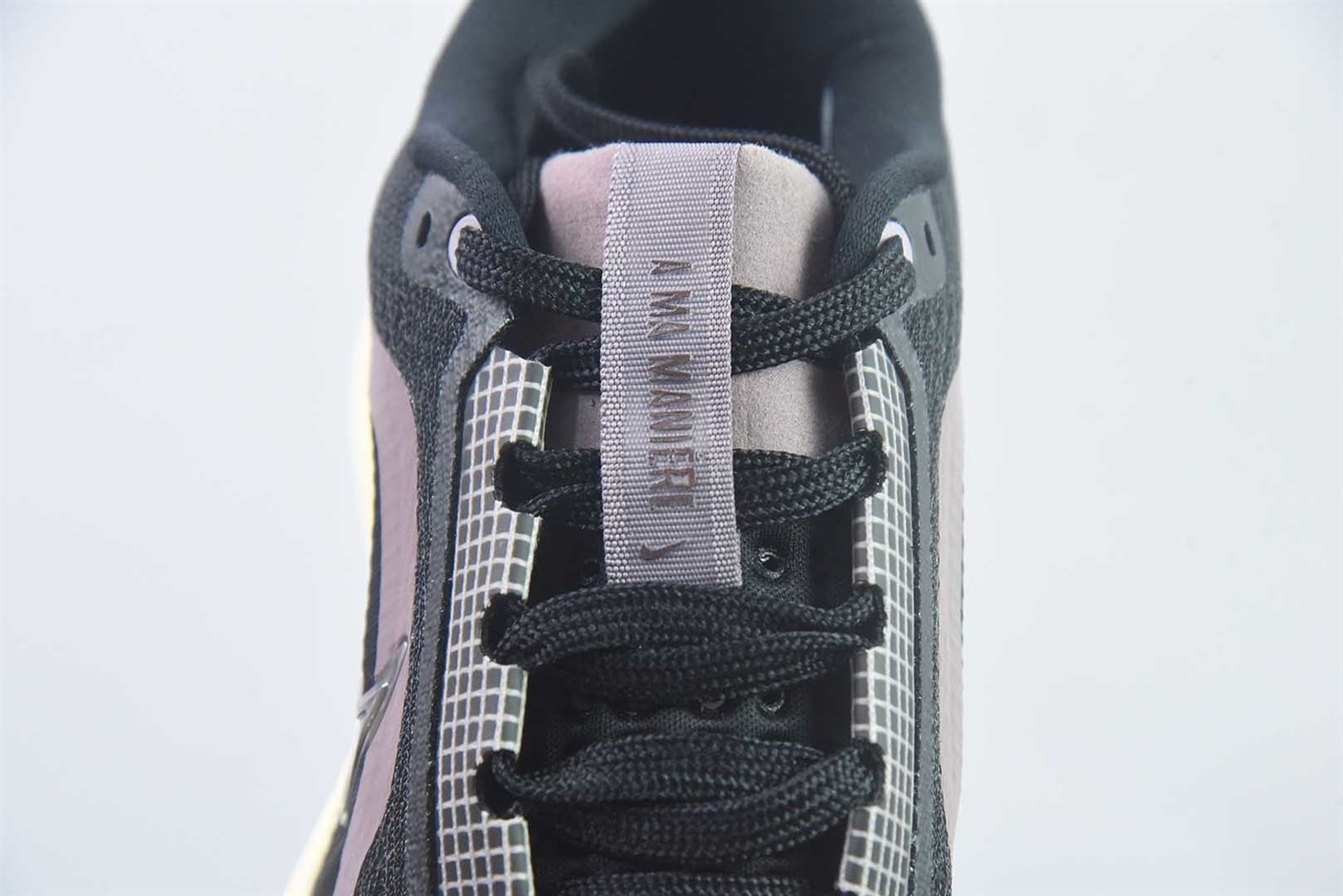 耐克 Nike Air Zoom Pegasus Premium 网面全掌气垫缓震 黑灰跑鞋 纯原版本 货号:IM0701-001 实拍细节图