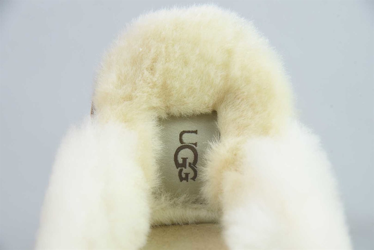 UGG Coquette 女子 棕色拖鞋 纯原版本 货号:EAJQ21684839 实拍细节图