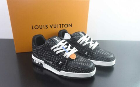 路易威登 LOUIS VUITTON 新版 VG Trainer 系列 Trainer 系列 配色 100+ 品控保障 放到国内市场包顶货 品质非常板正 到手掂量质感满满 黑白 纯原版本 主图