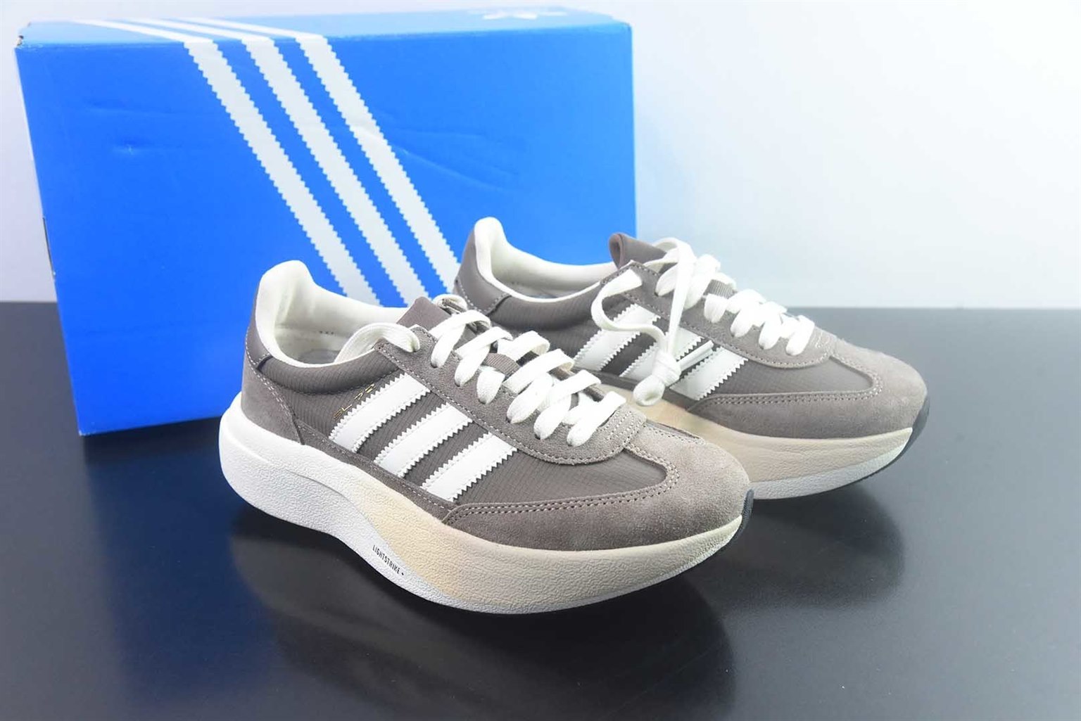 阿迪达斯 Adidas Adizero Pro Evo SL 72 舒适百搭 低帮 休闲 灰色跑步鞋 纯原版本 货号:KK3071 主图