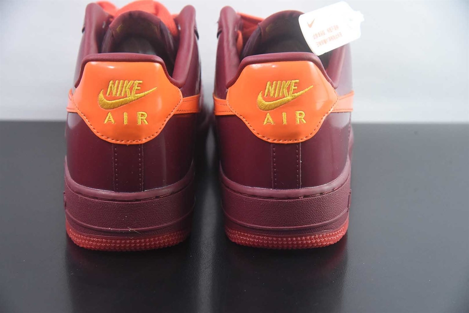 耐克 Nike Air Force 1 Patent Pack 红色 纯原版本 货号：IO4489-601 实拍细节图