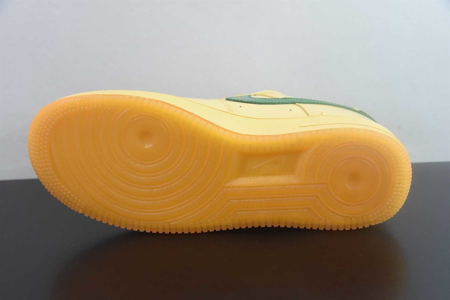 耐克 Nike Air Force 1 Patent Pack 黄色 纯原版本 货号:IO4489-700 实拍细节图