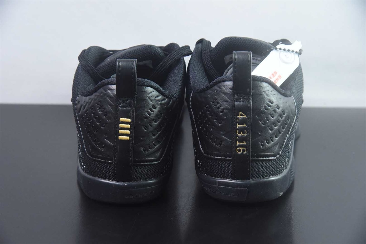 耐克 Nike Kobe 11 Elite Low Protro Fade To Black 黑金低帮篮球鞋 纯原版本 货号:IM4260-001 实拍细节图
