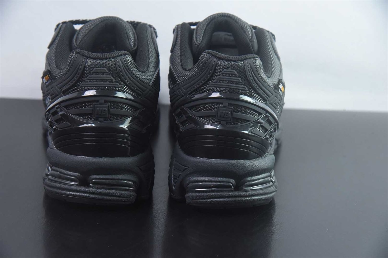 新百伦 New Balance 1906R 黑色跑鞋 纯原版本 货号:U19061OP 实拍细节图