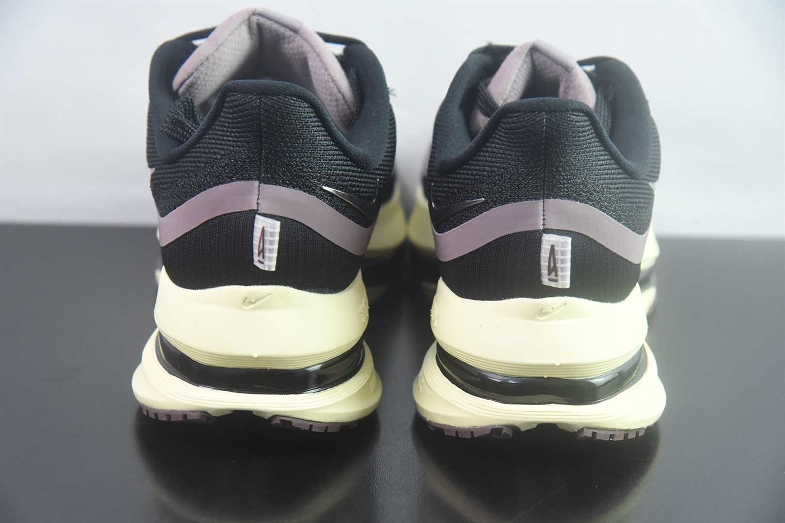 耐克 Nike Air Zoom Pegasus Premium 网面全掌气垫缓震 黑灰跑鞋 纯原版本 货号:IM0701-001 实拍细节图