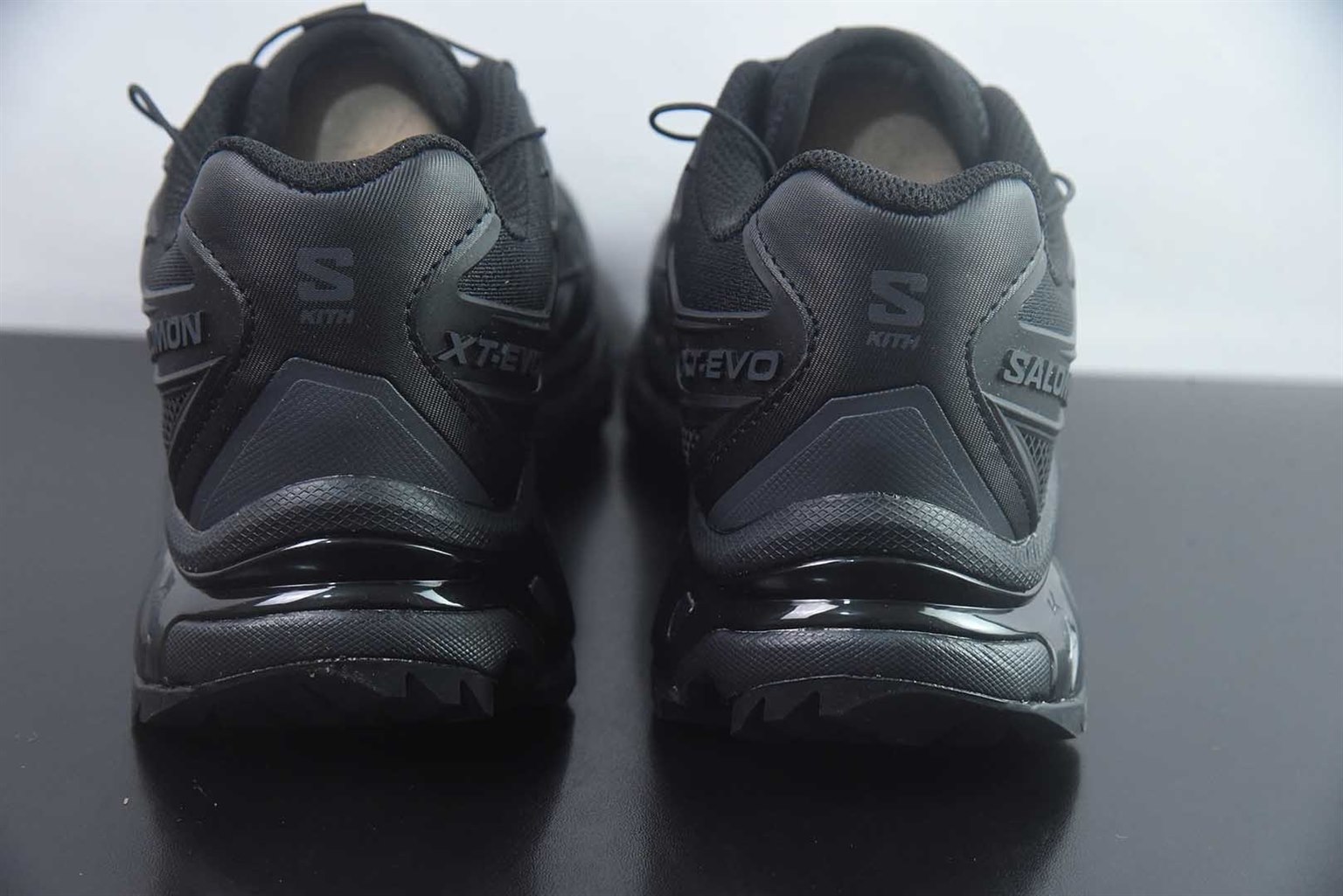 萨洛蒙 SALOMON XT-EVO 运动潮流城市休闲复古舒适透气 低帮 黑色跑步鞋 454042 纯原版本 货号:XLC81096244 实拍细节图
