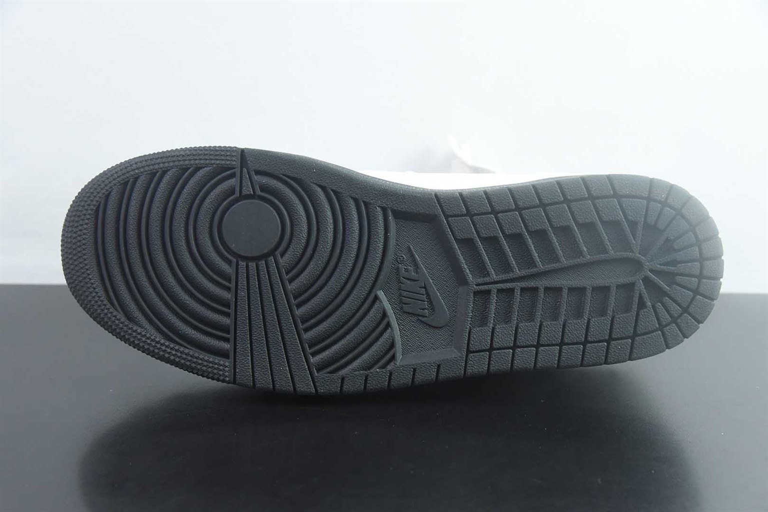 乔丹 Air Jordan 1 解构 AJ1 乔 1 白绿低帮休闲板鞋 同步官方配色 纯原版本 货号：IW2026-110 实拍细节图